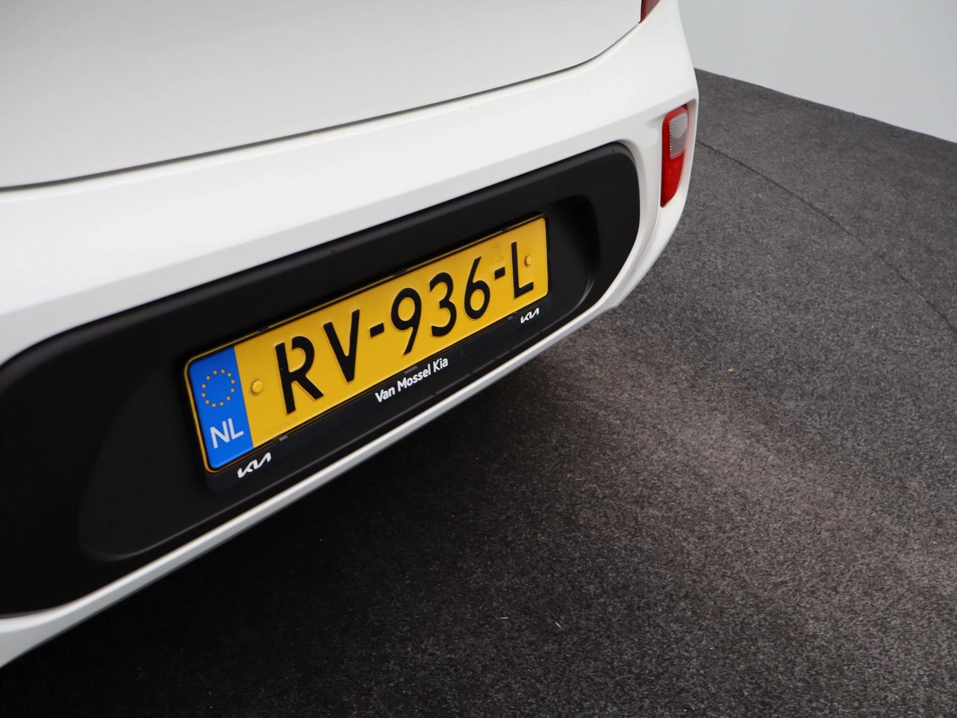 Kia-Picanto-image-32