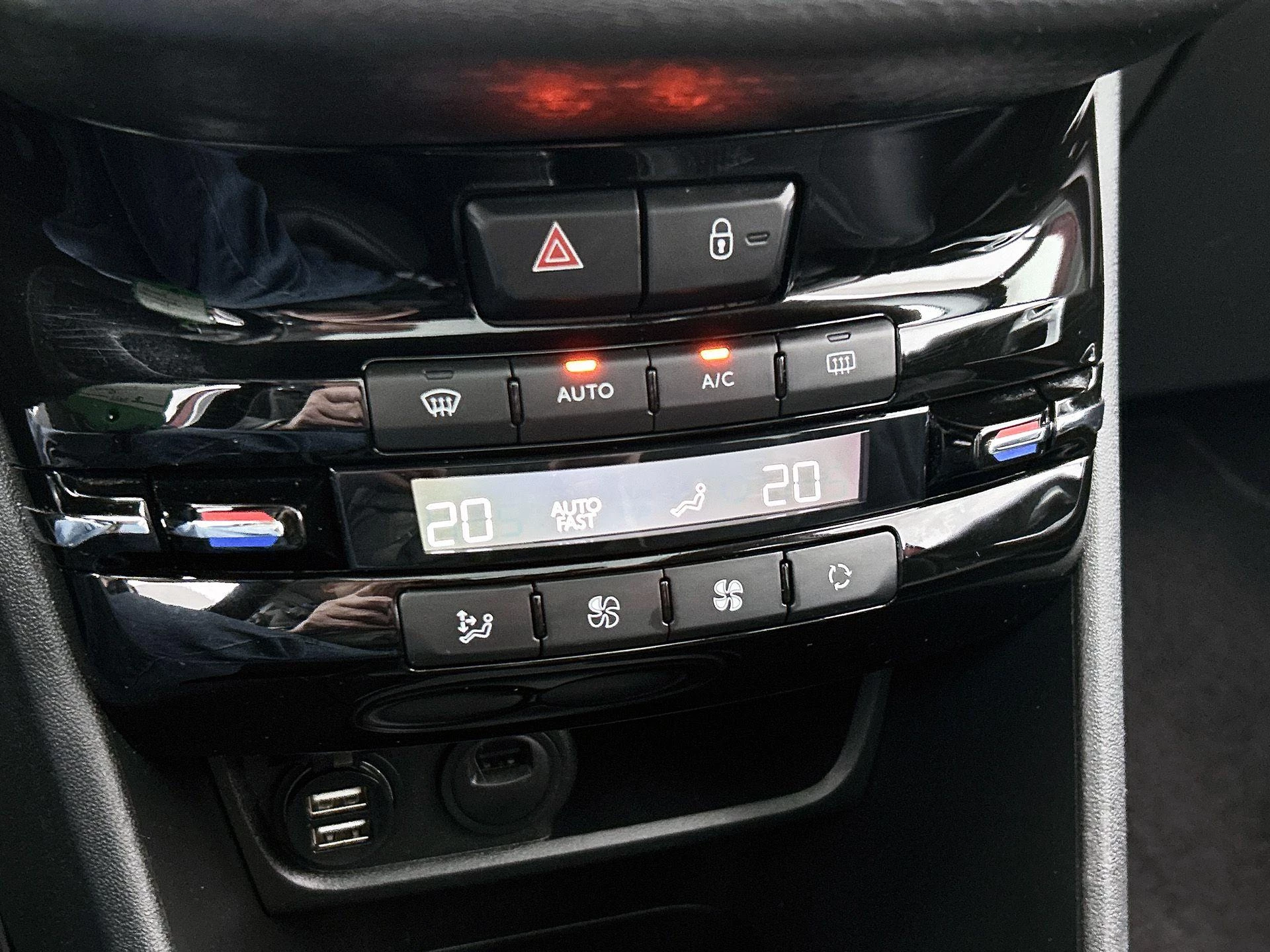 Peugeot-2008-image-17