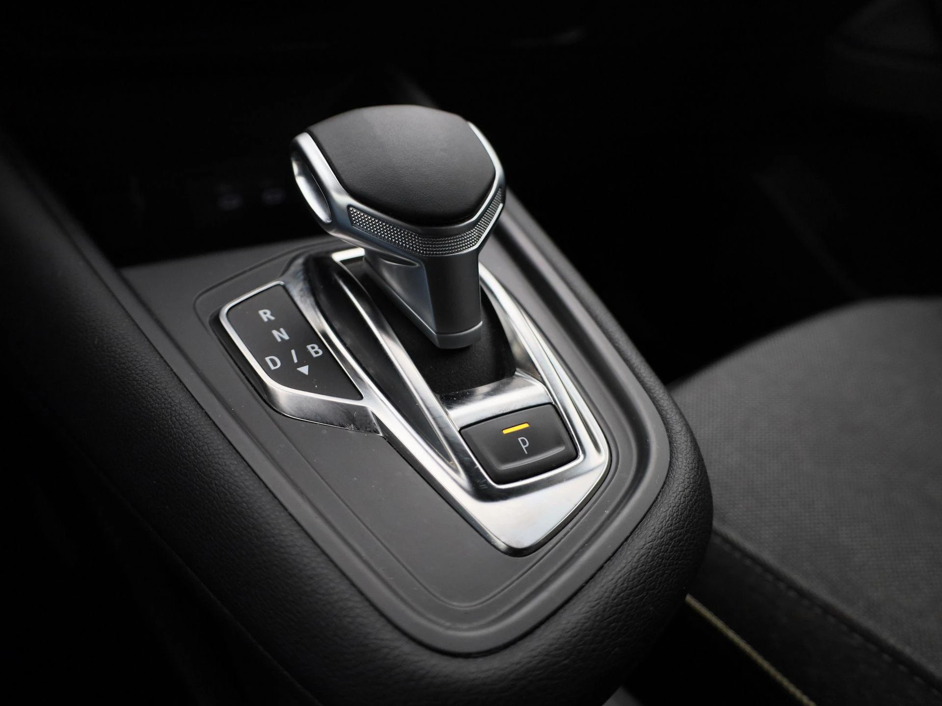 Renault-Captur-image-21