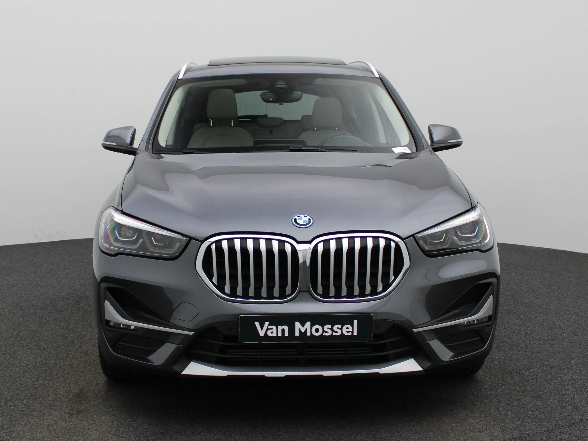 BMW-X1-image-2