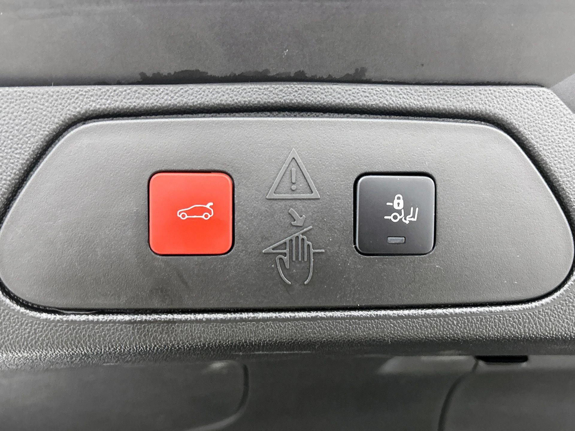 Opel-Grandland X-image-24