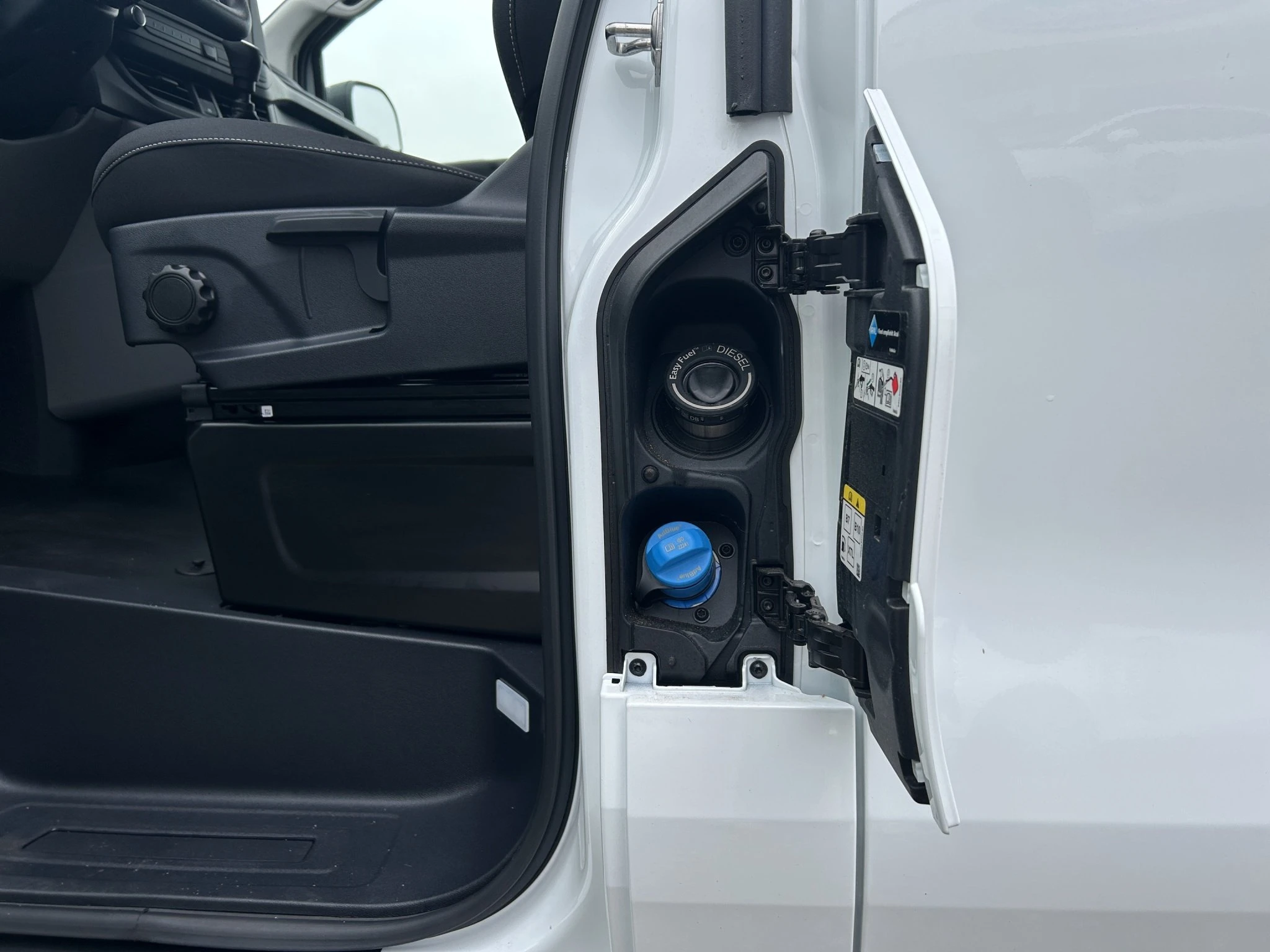 Ford-Transit Custom-image-17