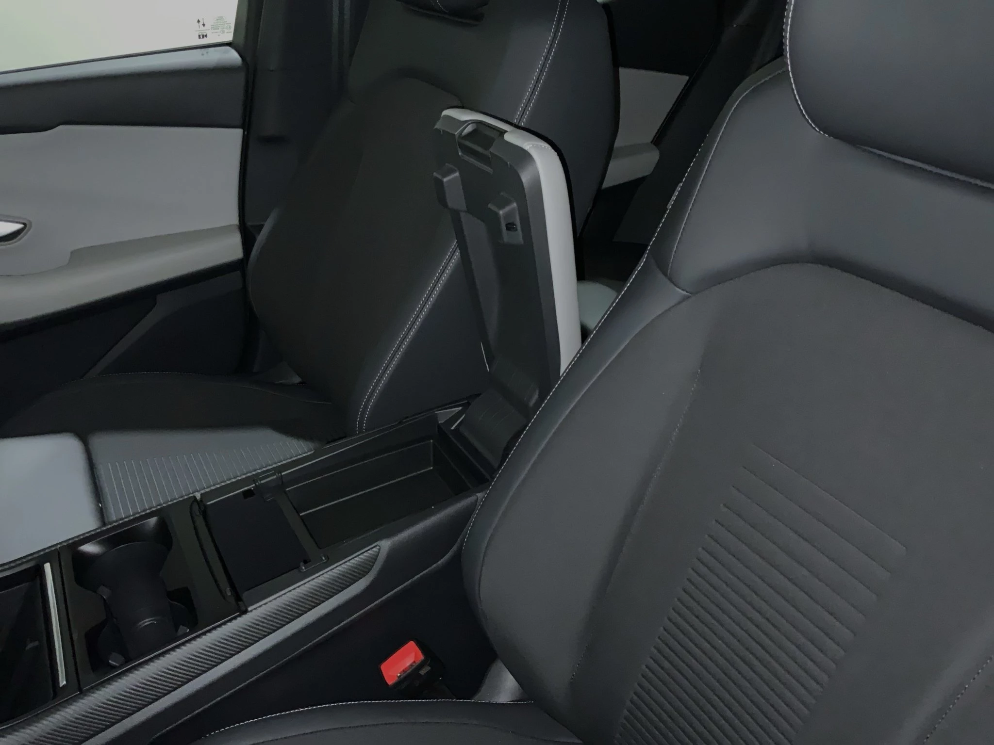 Ford-Explorer-image-23
