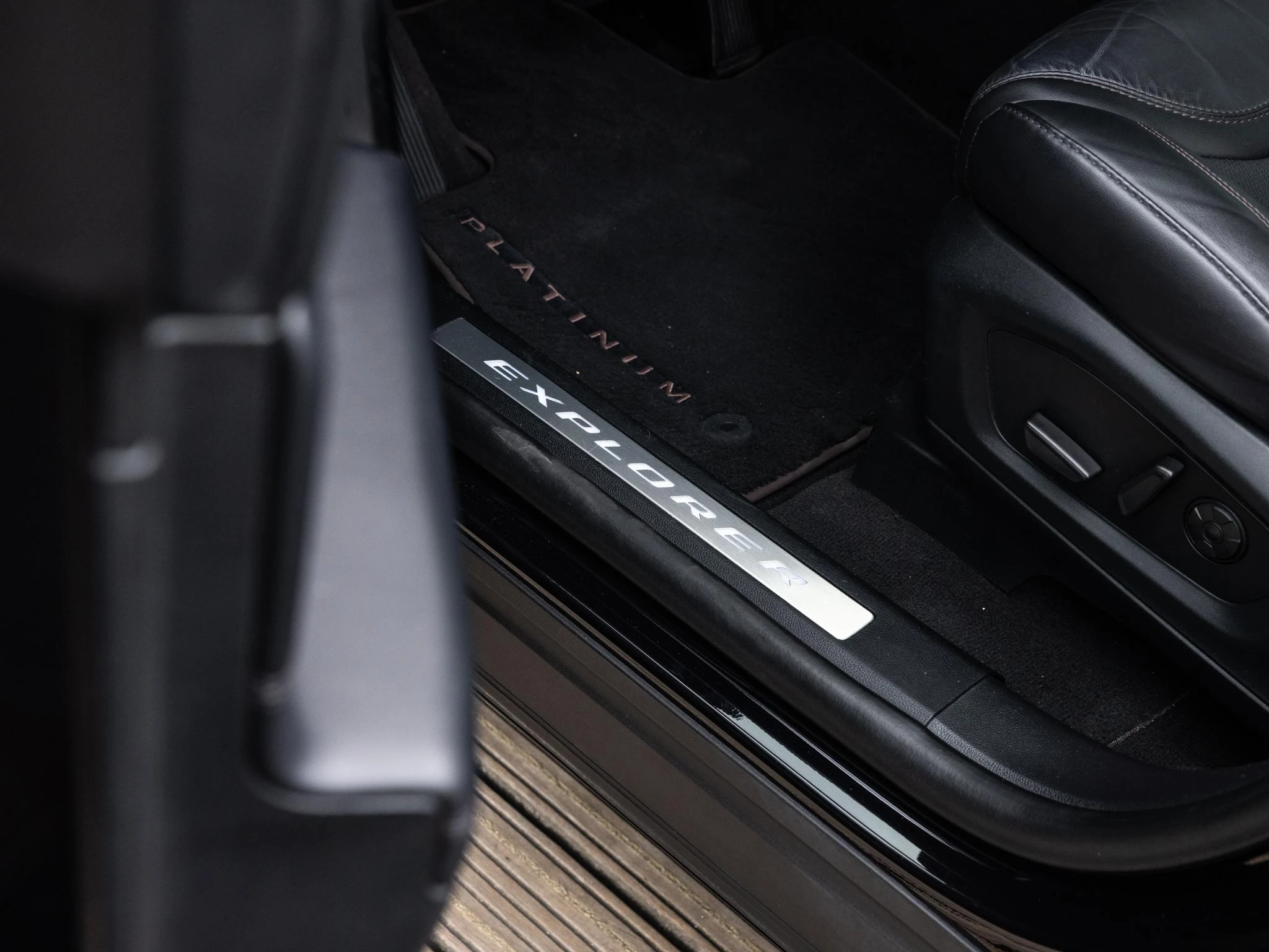 Ford-Explorer-image-58