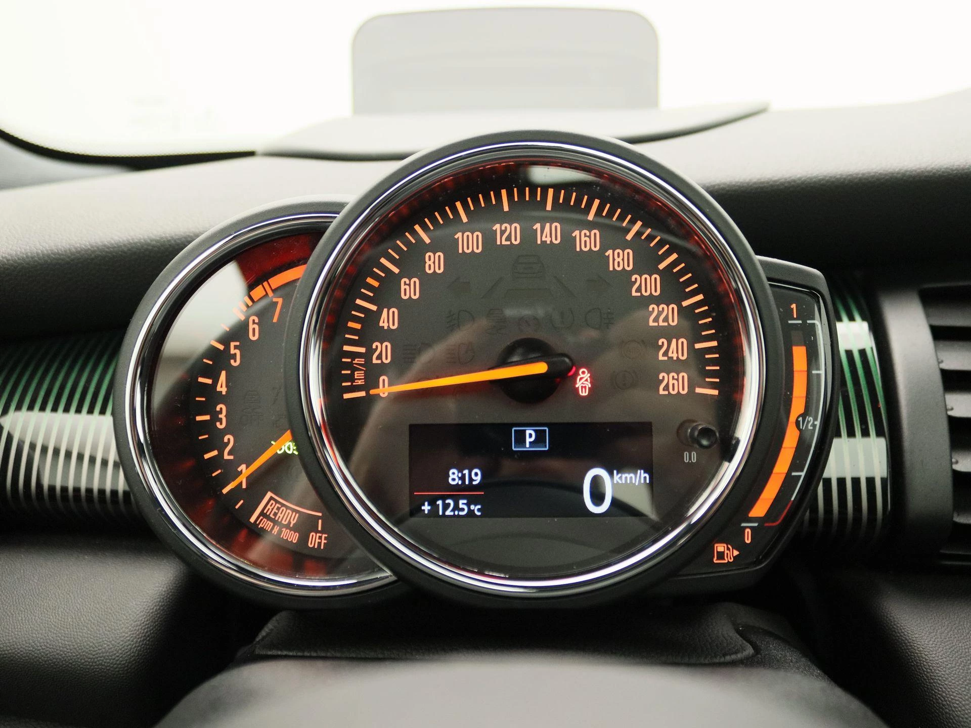 MINI-Cooper-image-7