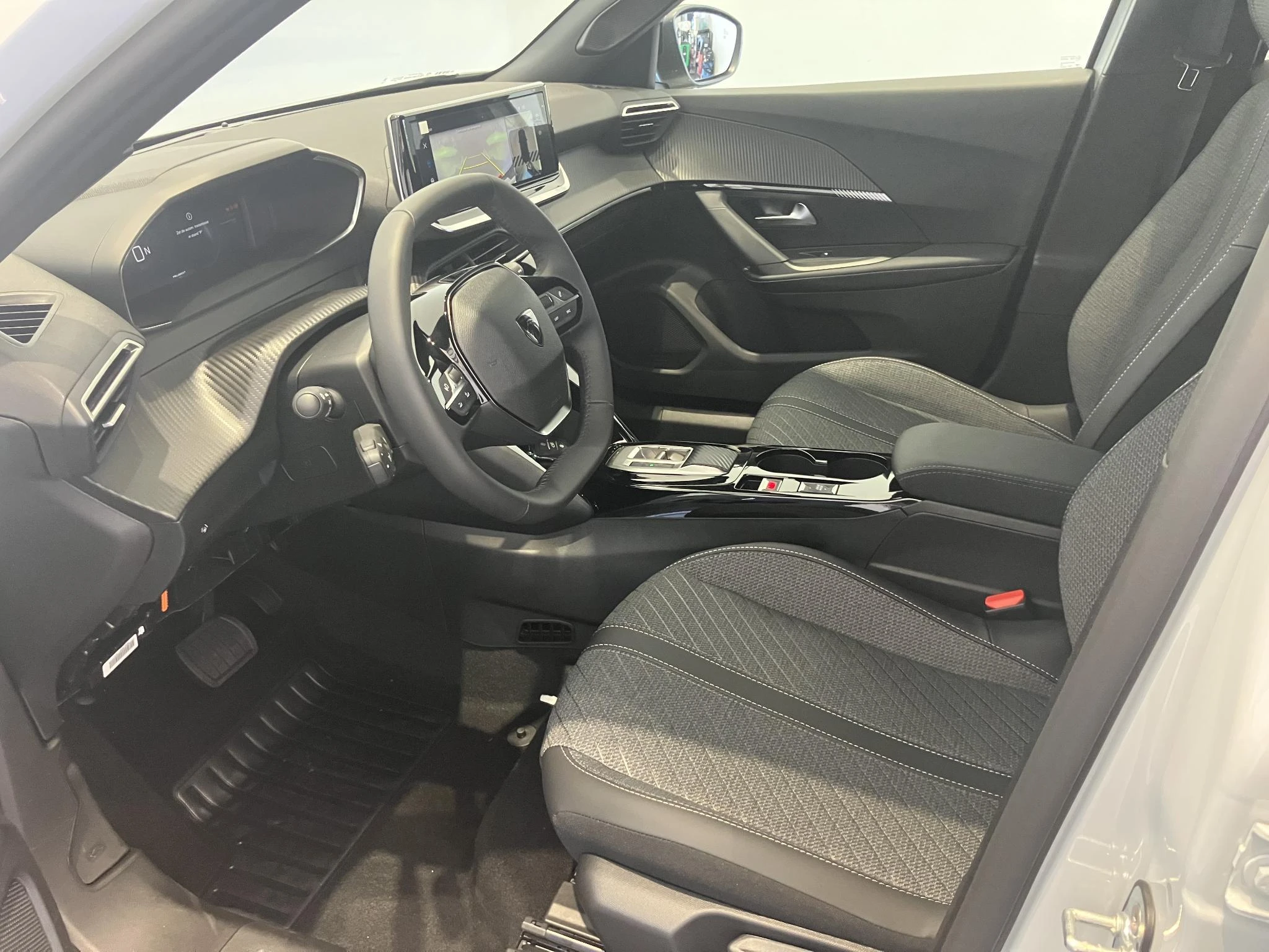 Peugeot-2008-image-9
