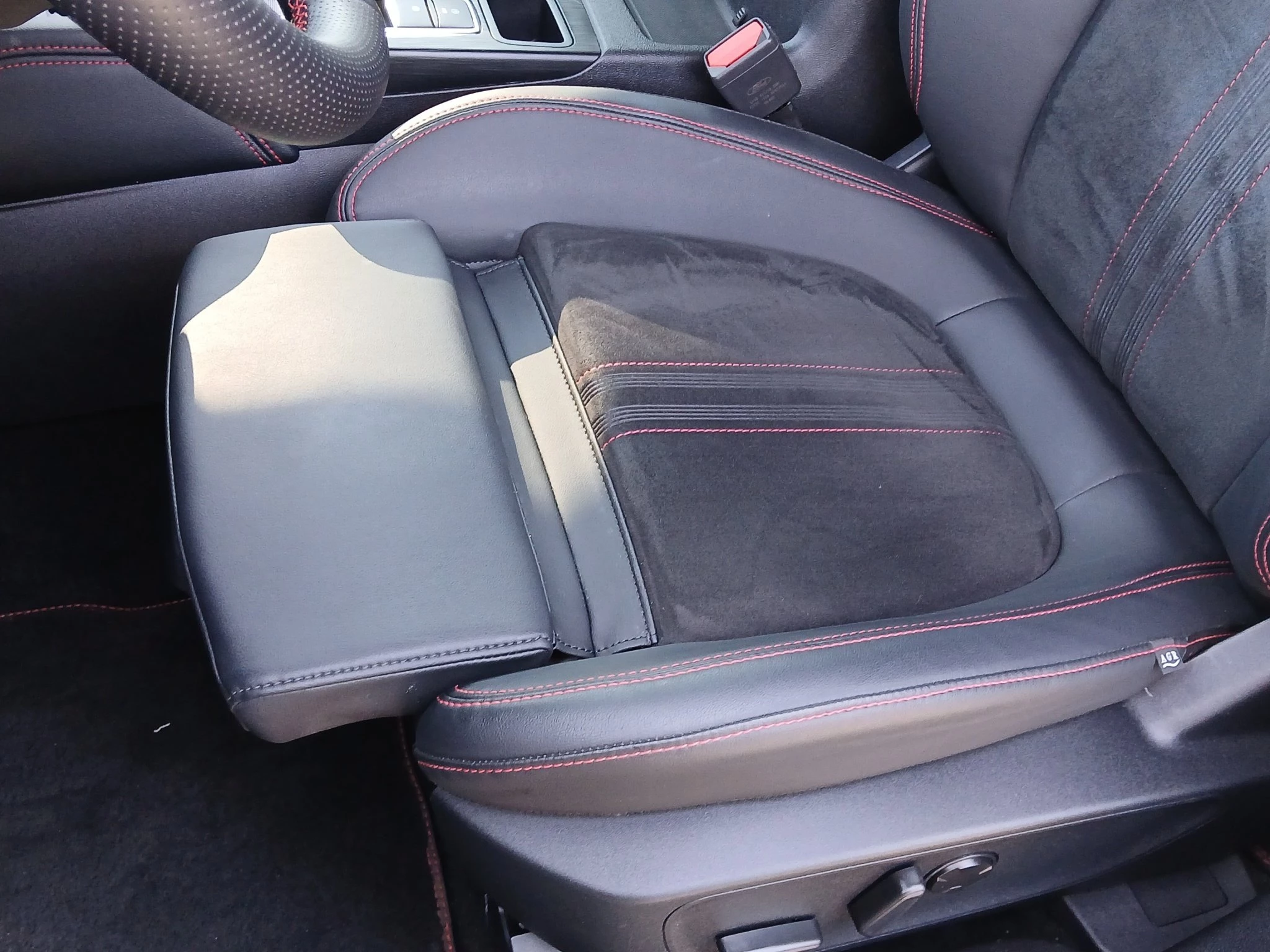 Ford-Kuga-image-28