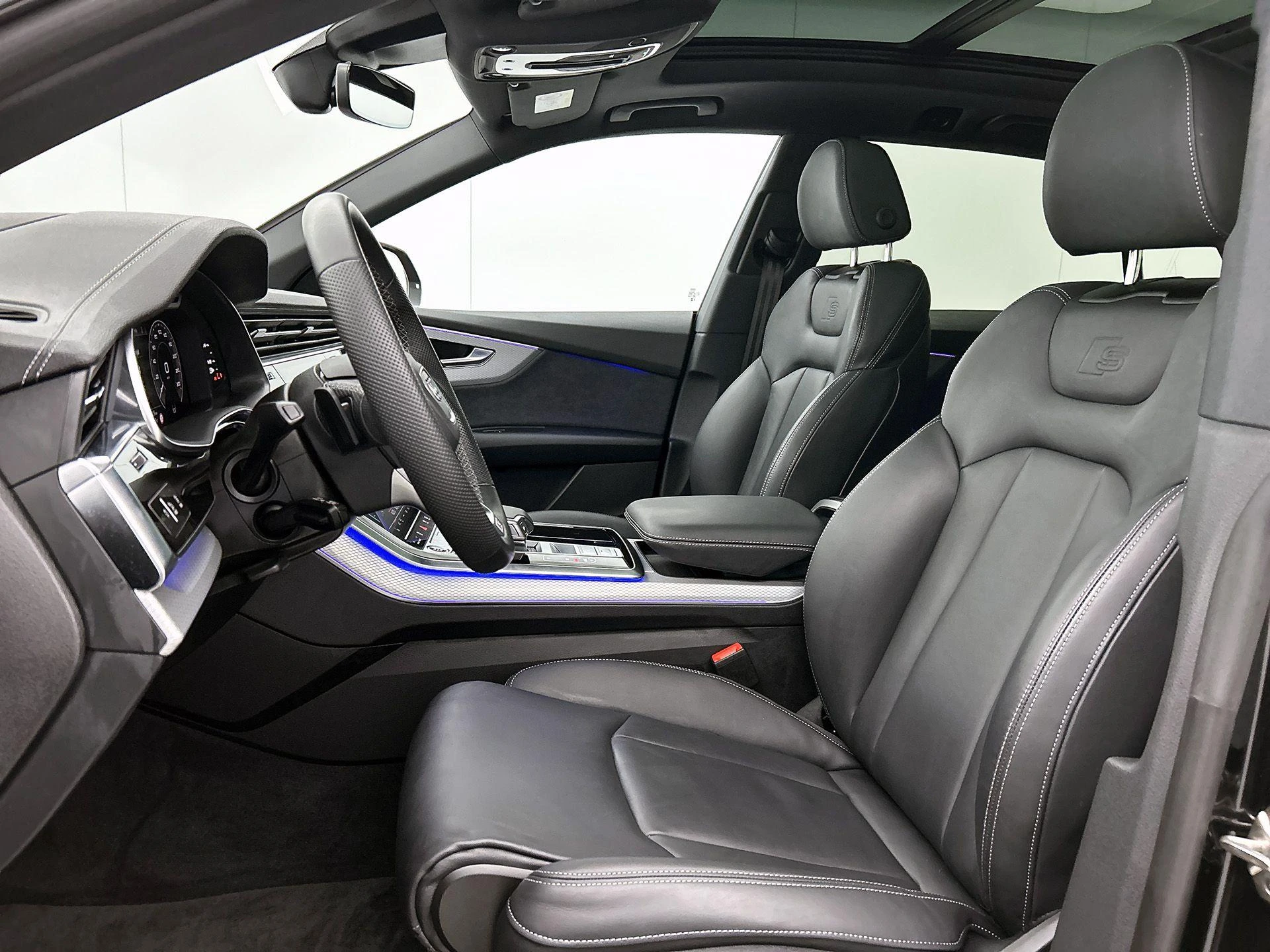 Audi-Q8-image-38