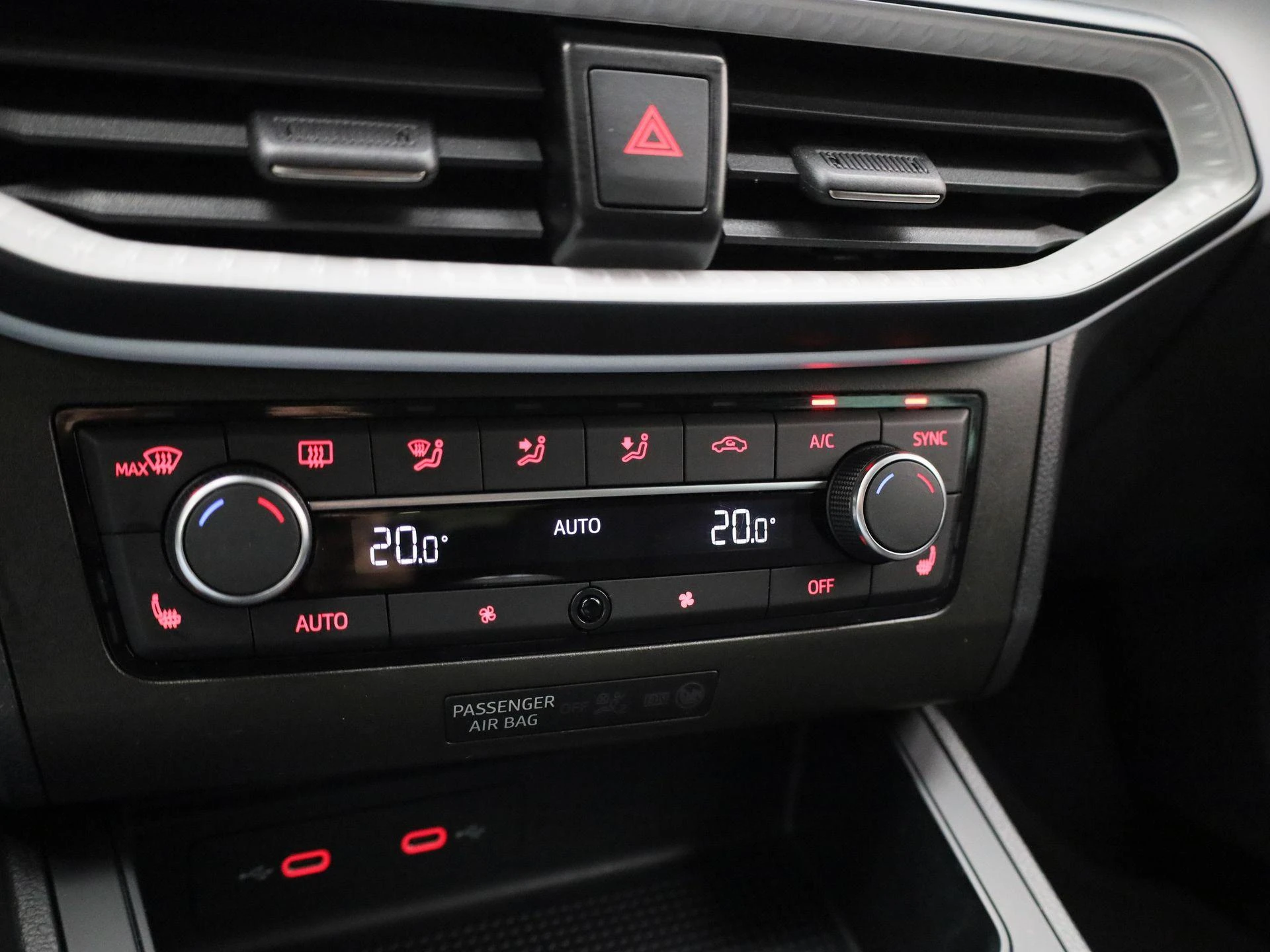 SEAT-Ibiza-image-21