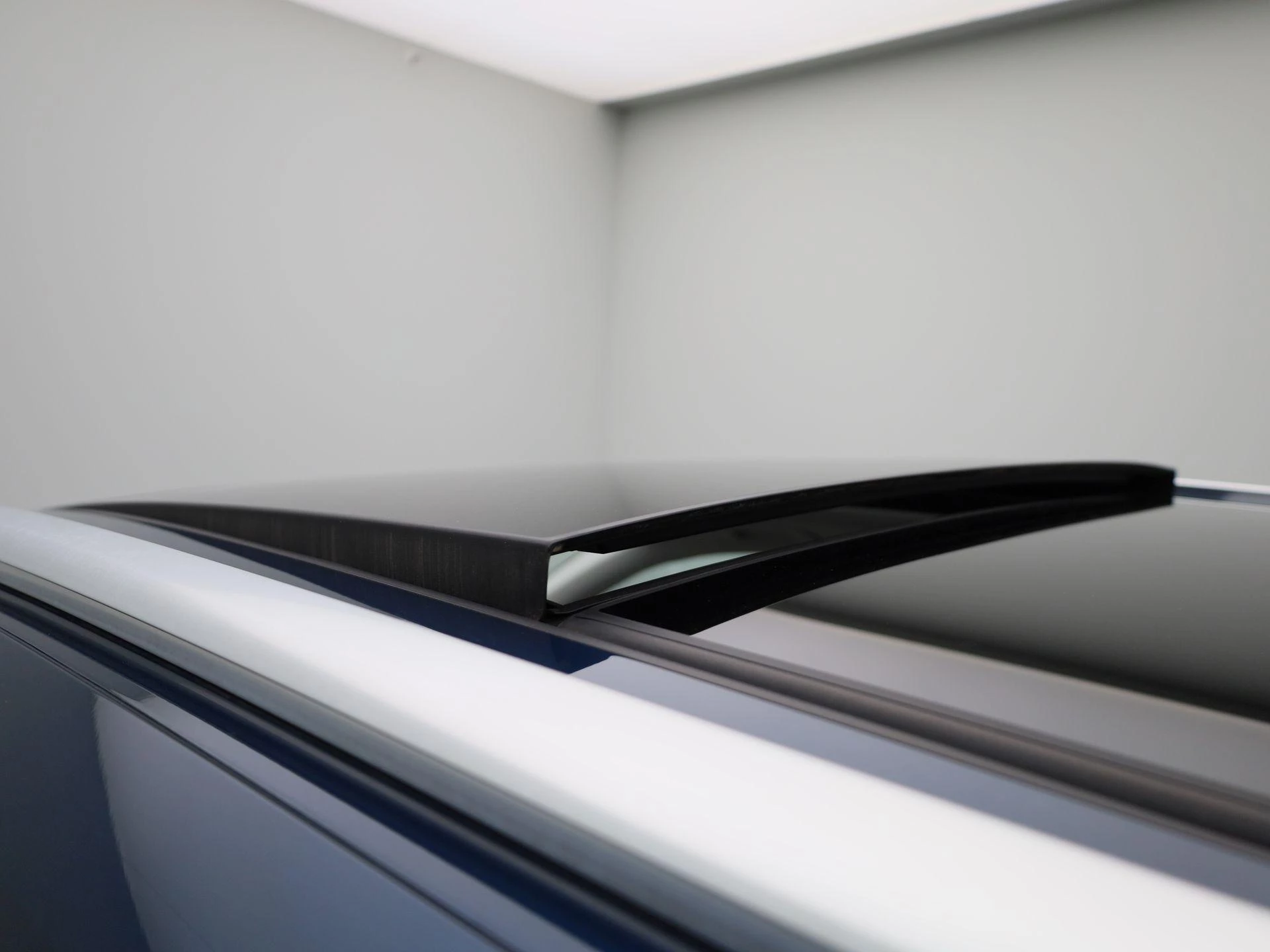 Volkswagen-Passat-image-45