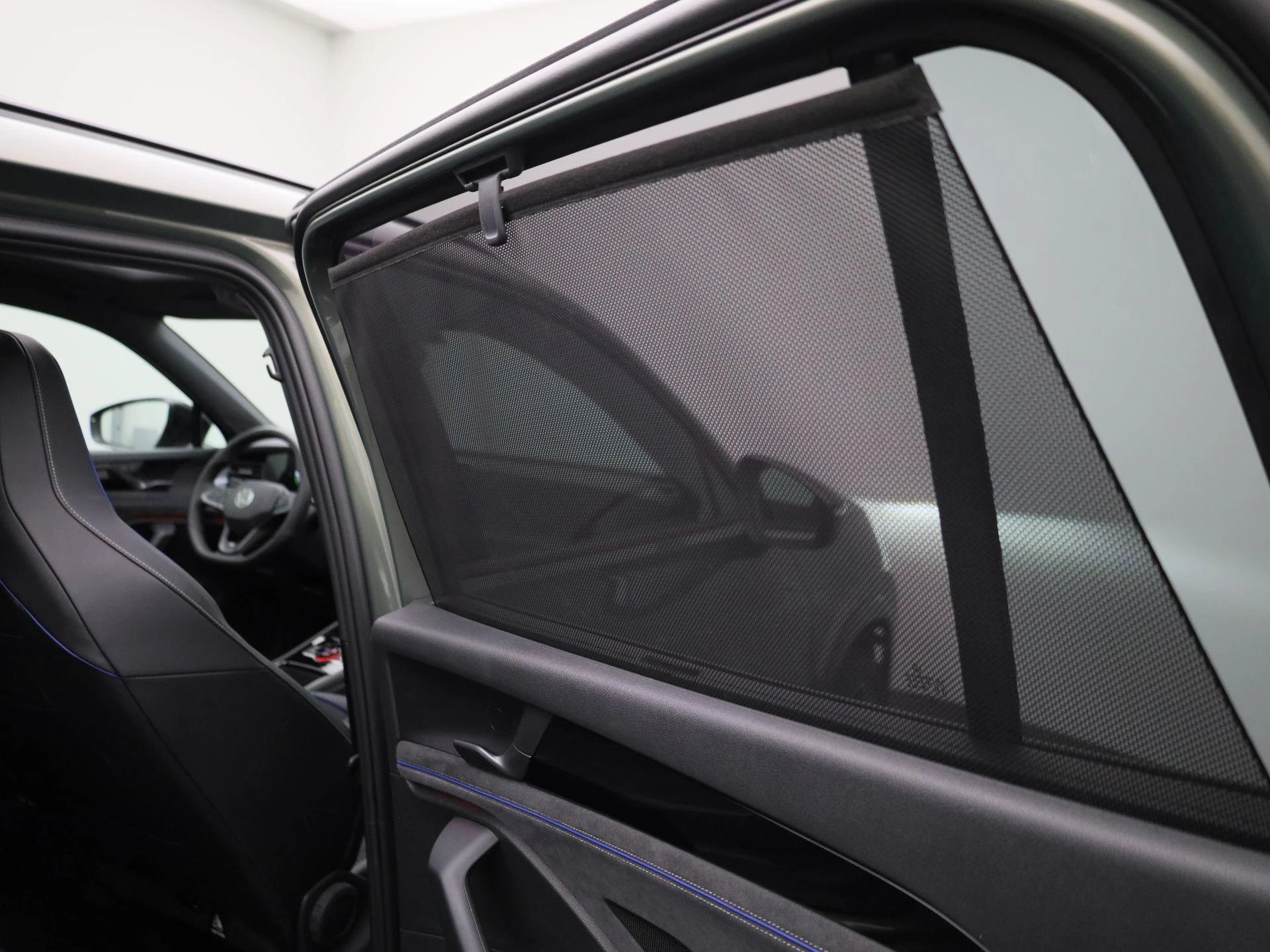 Volkswagen Tayron 1.5 eHybrid R-Line Edition 204 PK|