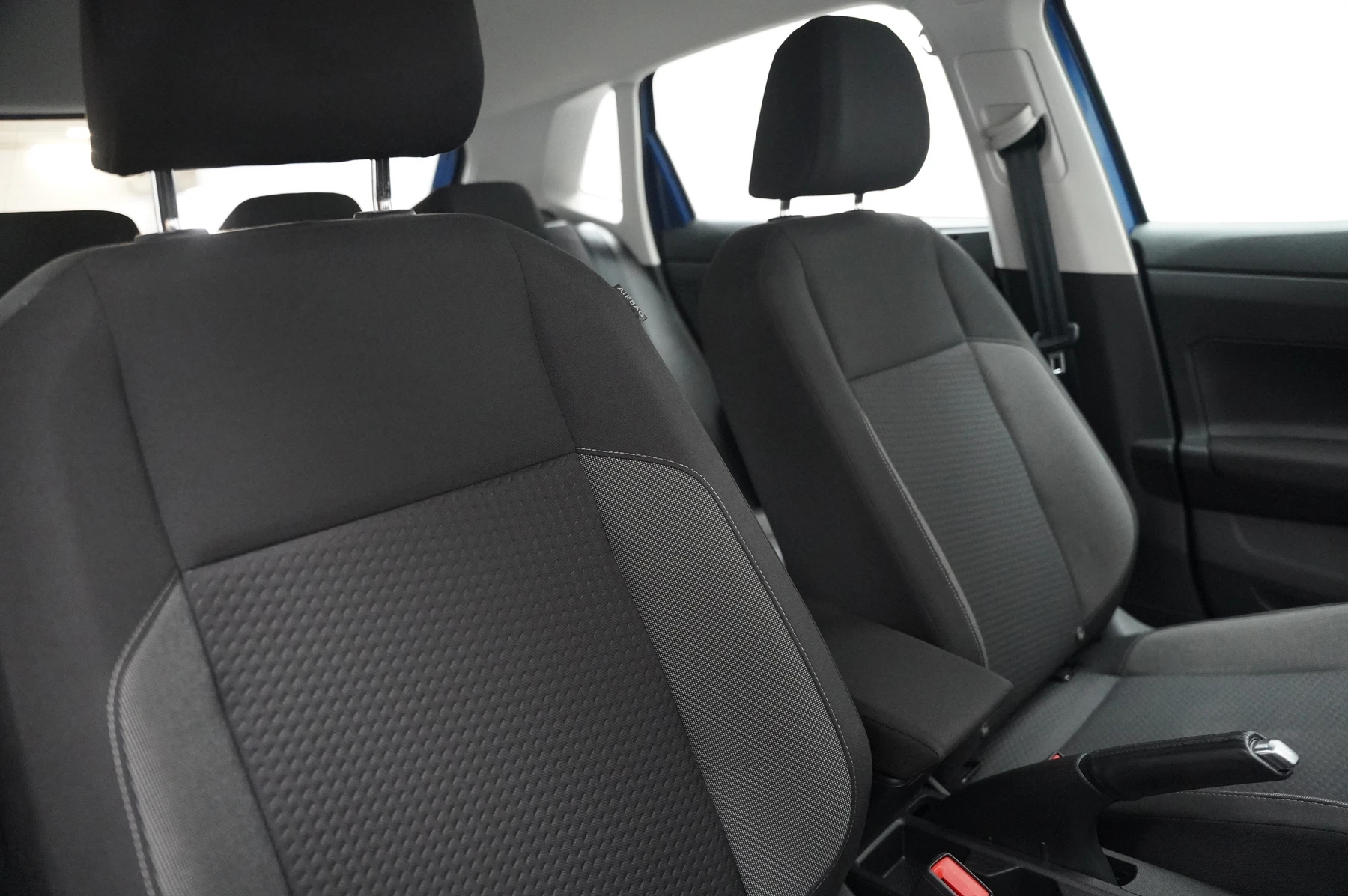 Volkswagen-Polo-image-25