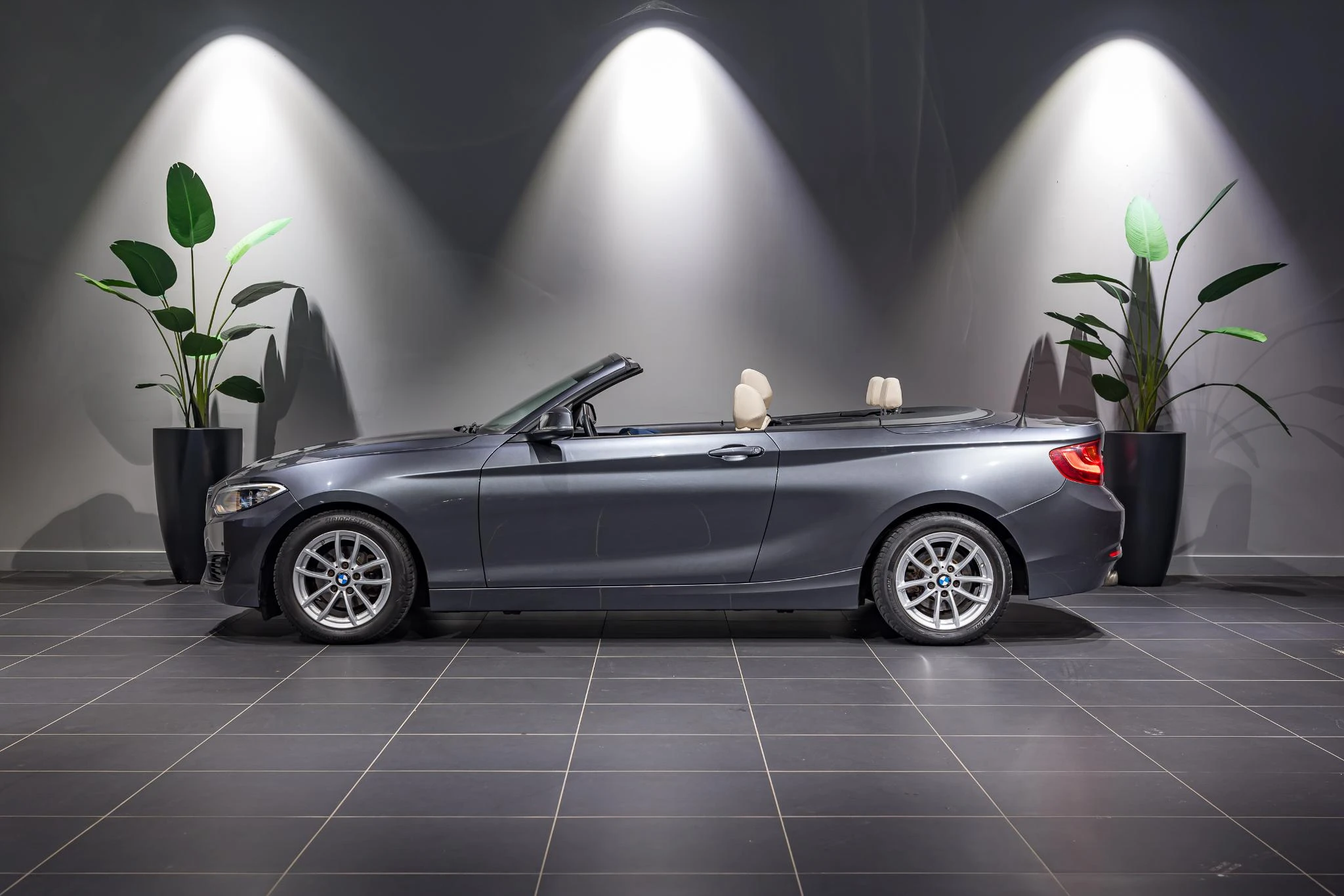 BMW-Série 2-image-3