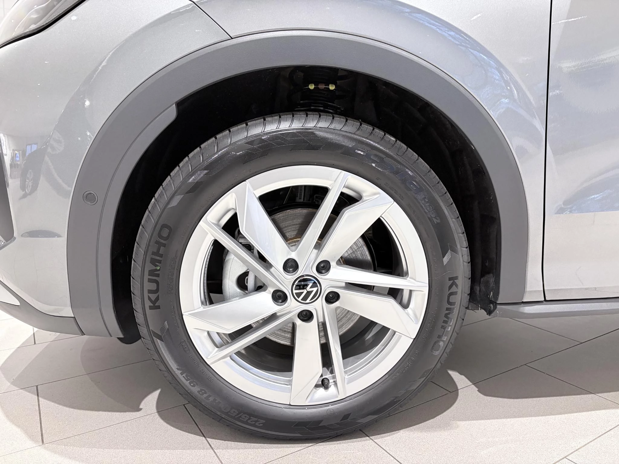 Volkswagen T-Roc 1.5 eTsi Life First Edition 116 PK Automaat