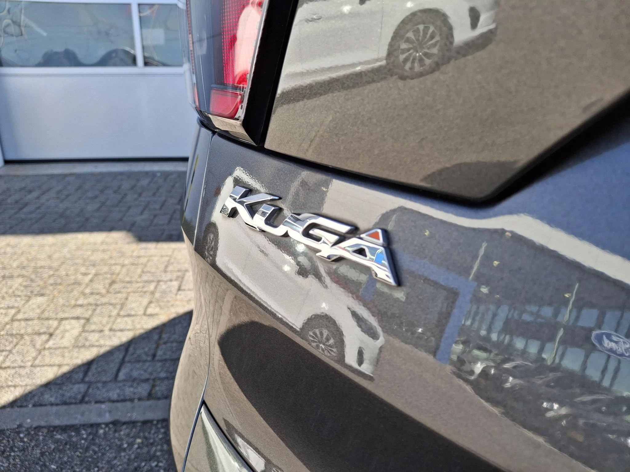 Ford-Kuga-image-7