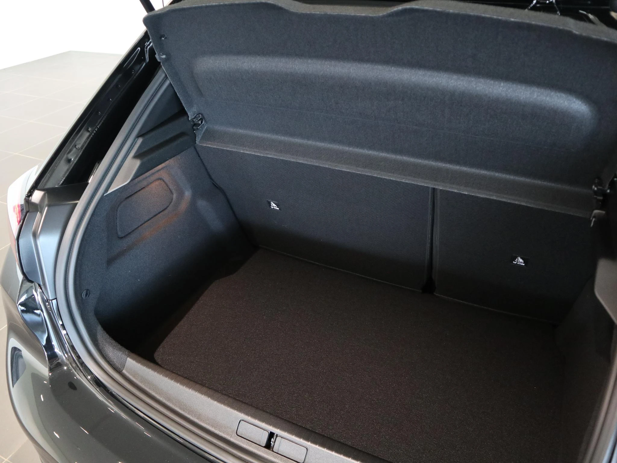 Peugeot 208 1.2 Hybrid 110 e-DCS6 GT
