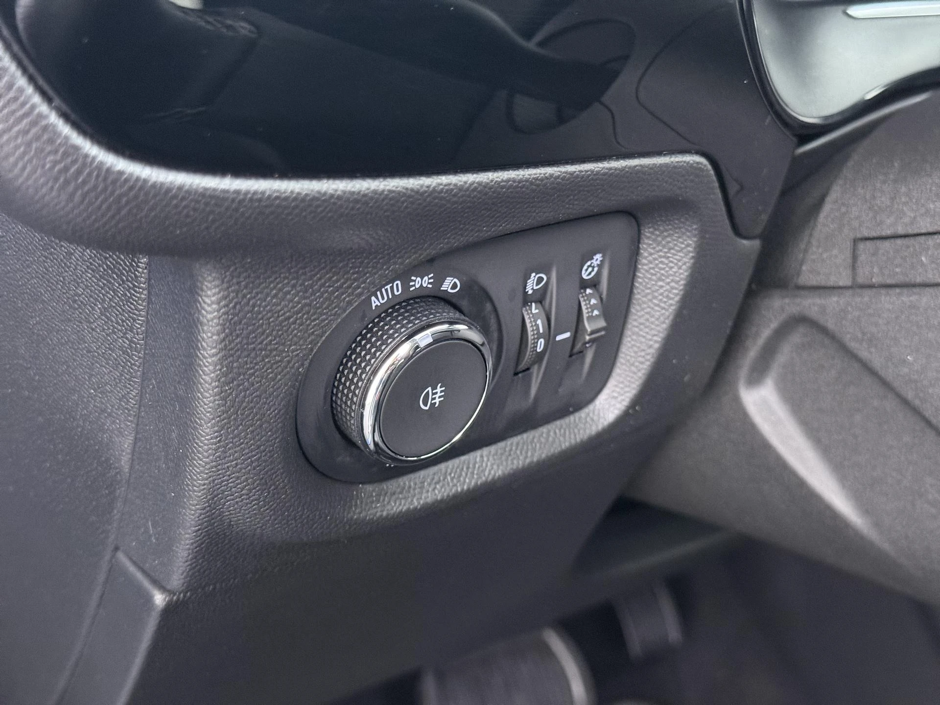 Opel-Corsa-e-image-17