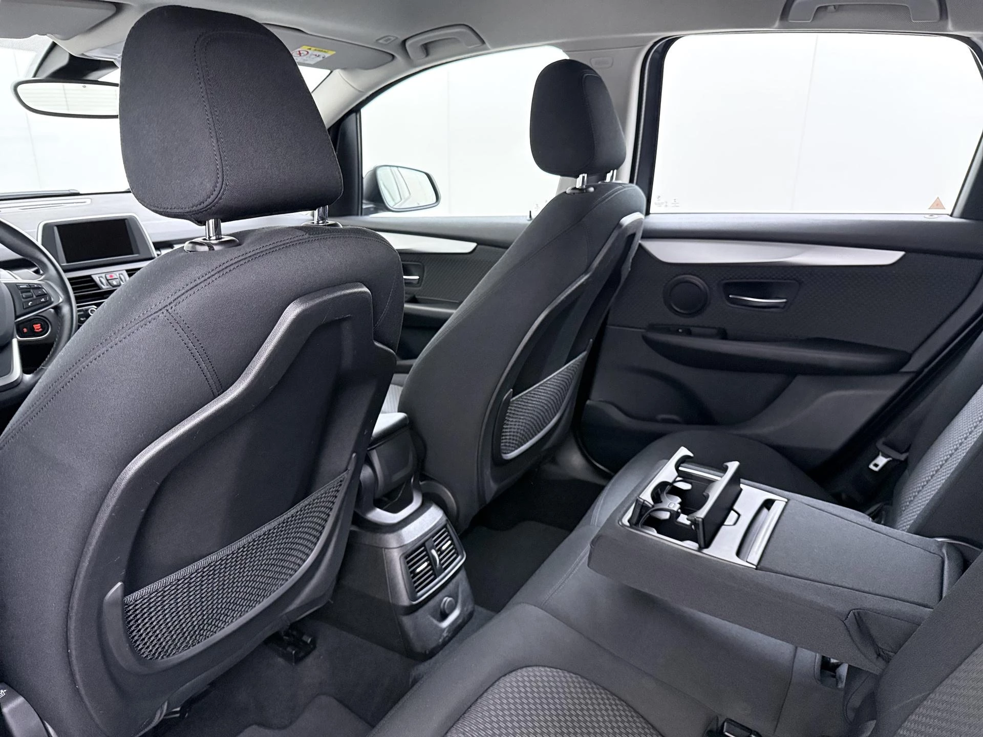BMW-2 Serie-image-6
