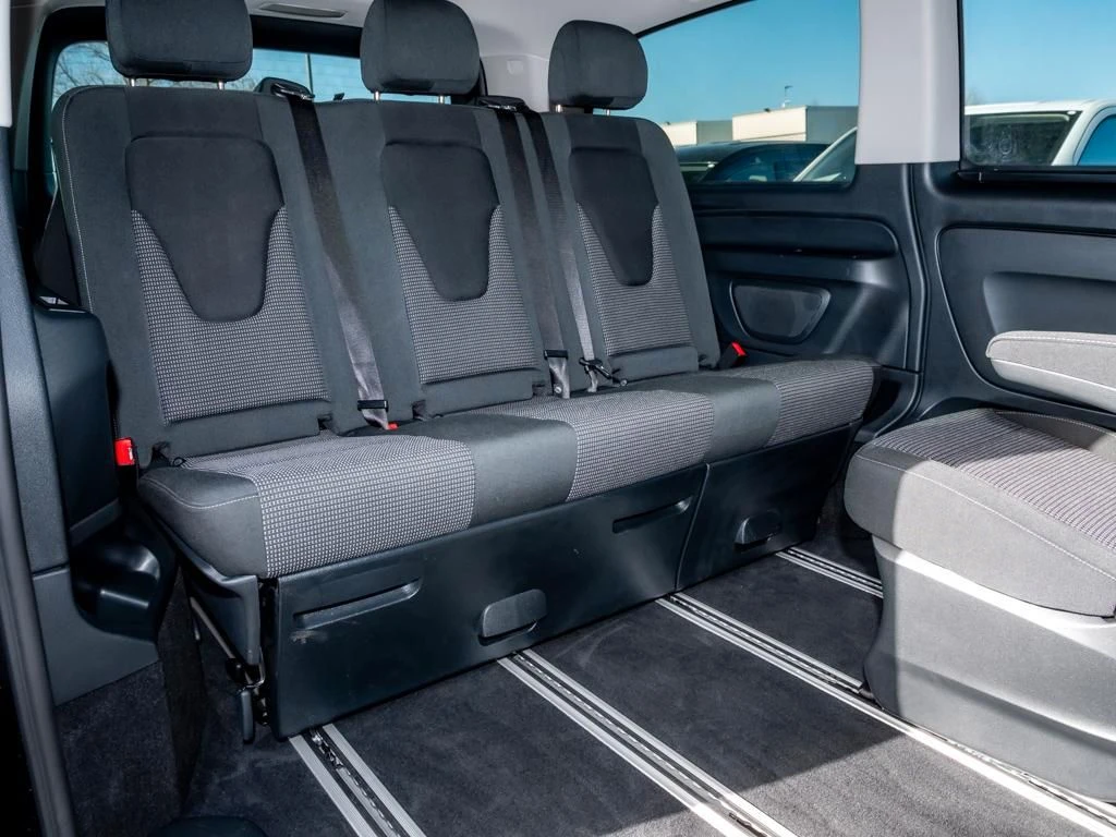 Mercedes-Benz-Vito 114-image-12