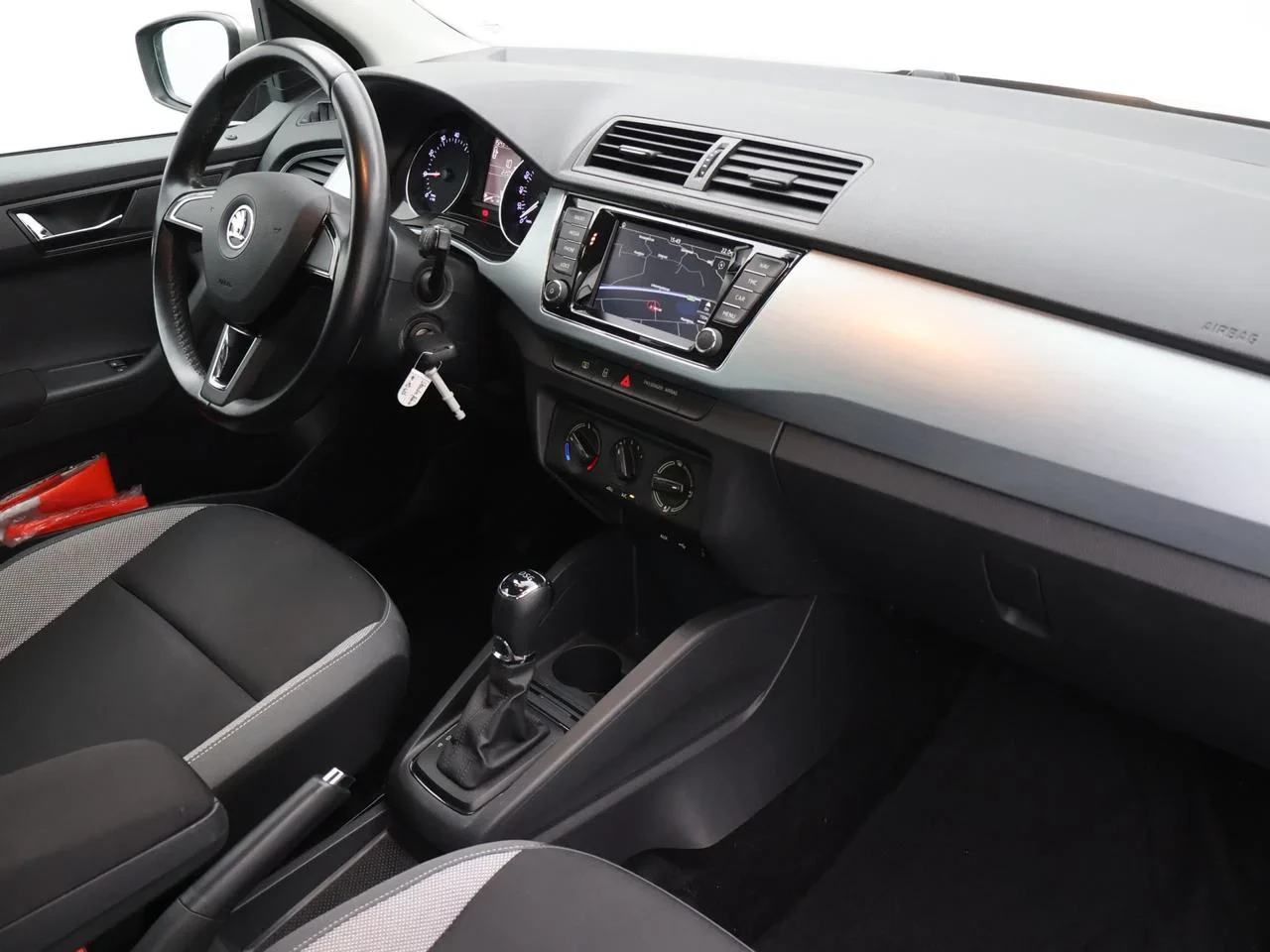 Škoda Fabia Combi Fabia SW 1.2 TSI 110PK*AUTOMAAT*AIRCO*NAVI*TREKHAAK