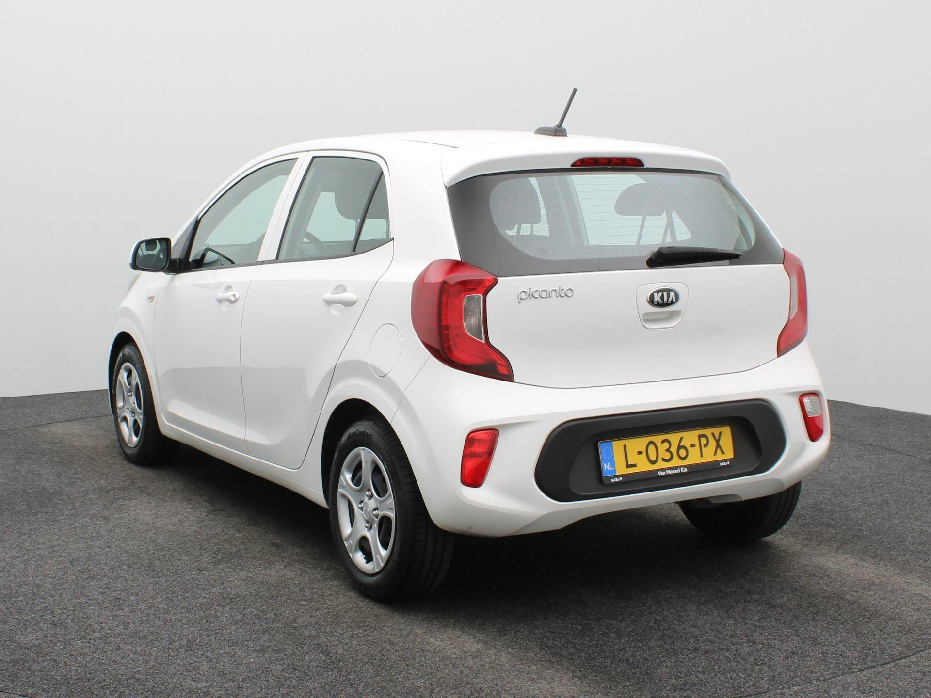Kia-Picanto-image-1