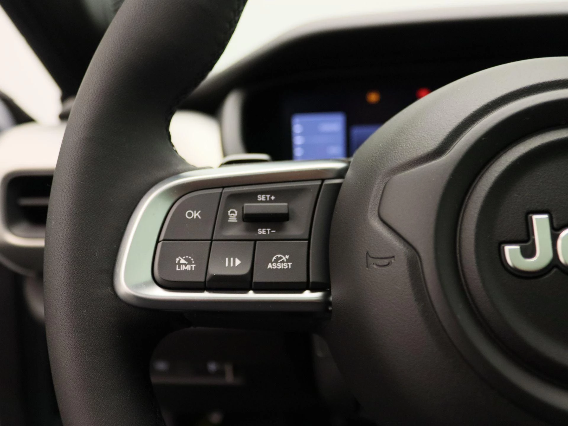 Jeep-Avenger-image-19