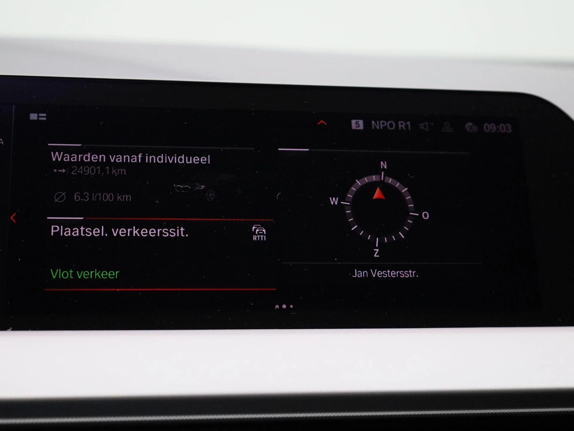 BMW 1 Reeks Hatch 116iA (80 kW)