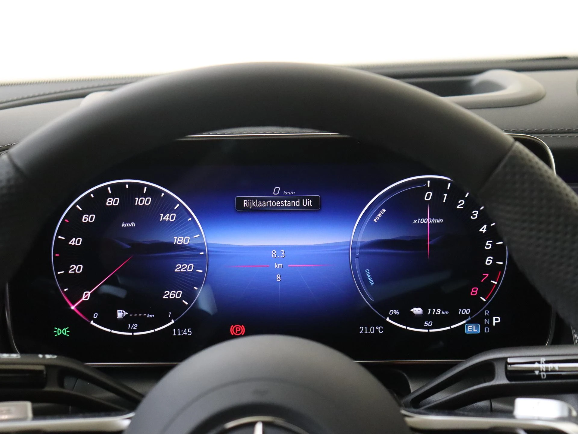 Mercedes-Benz-GLC-image-12