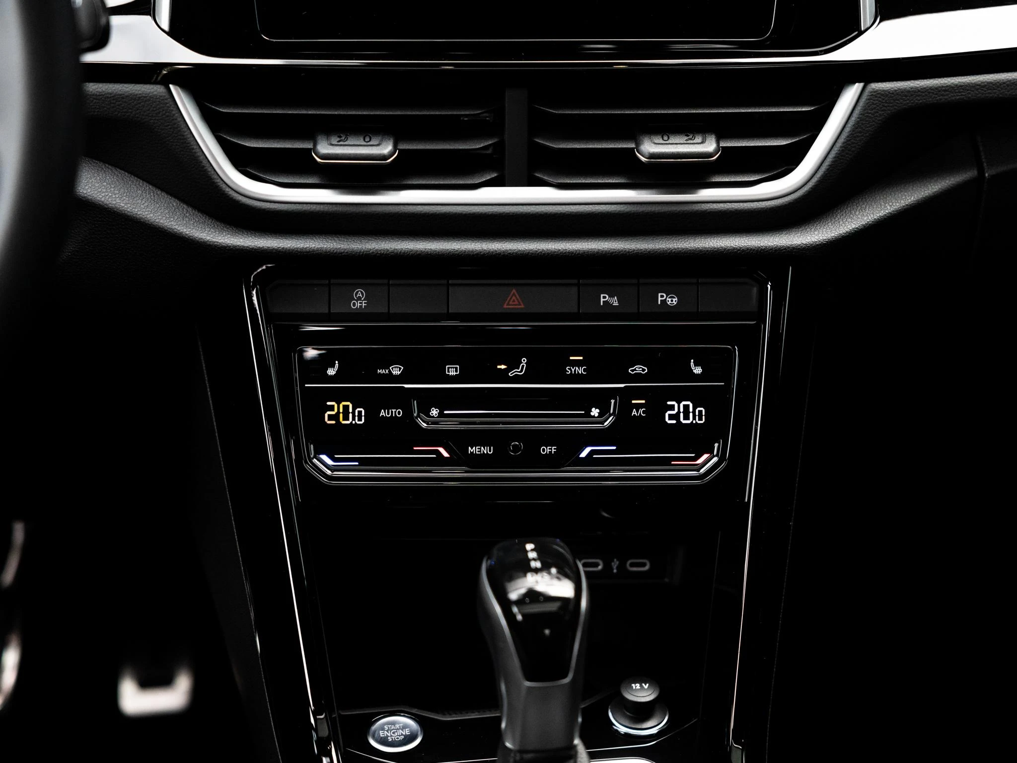 Volkswagen-T-Roc-image-20