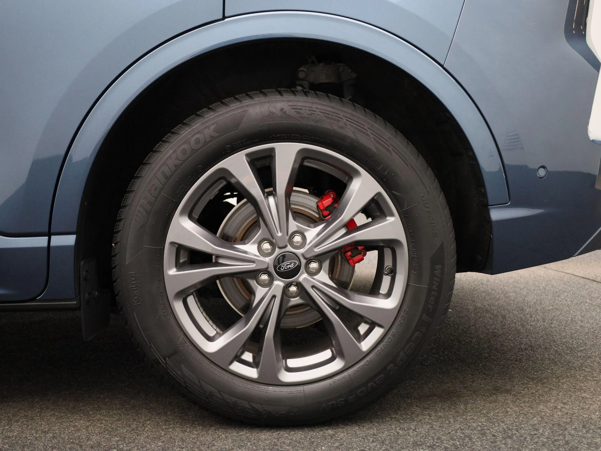 Ford Kuga - 13