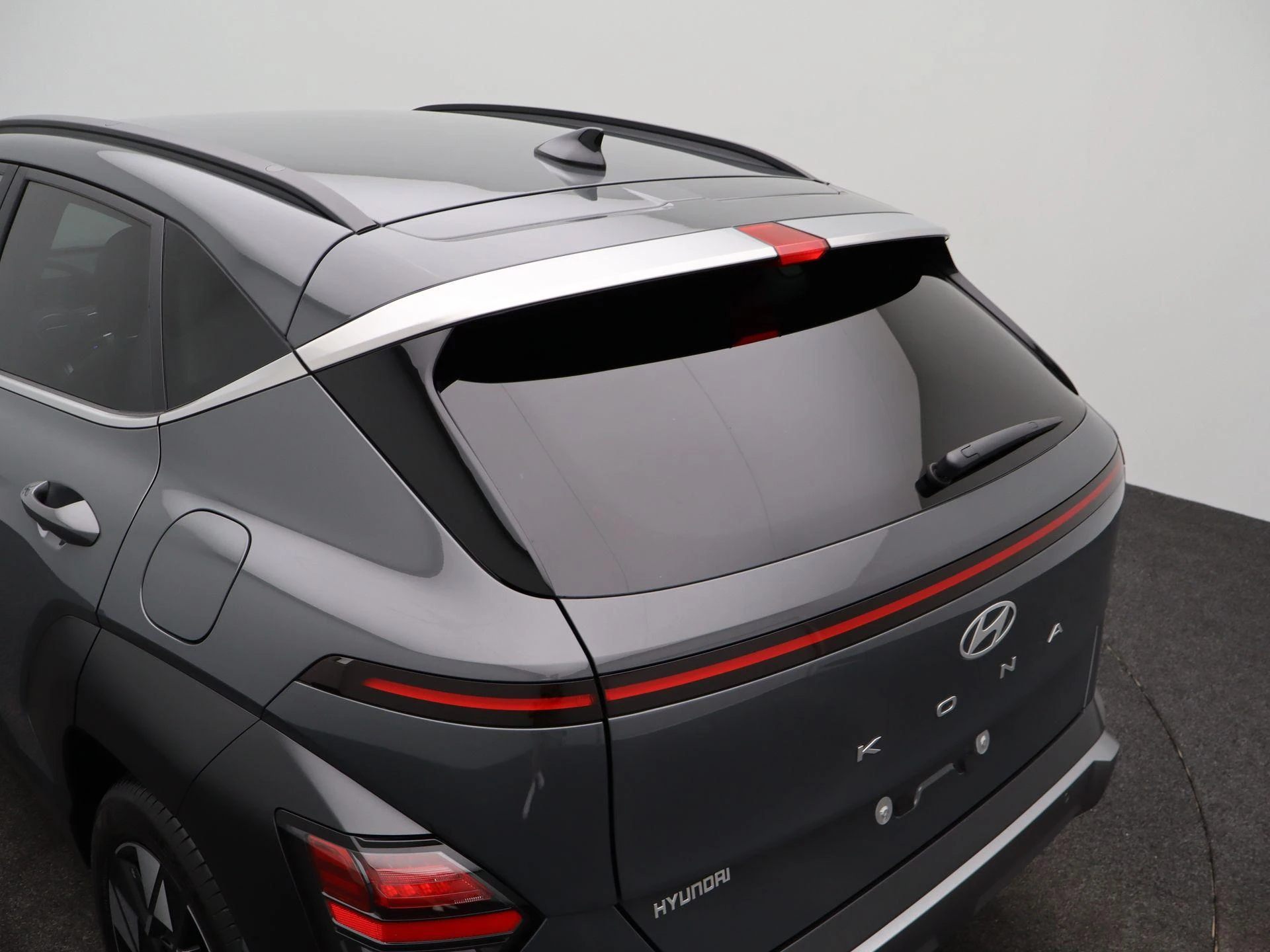 Hyundai-Kona-image-43