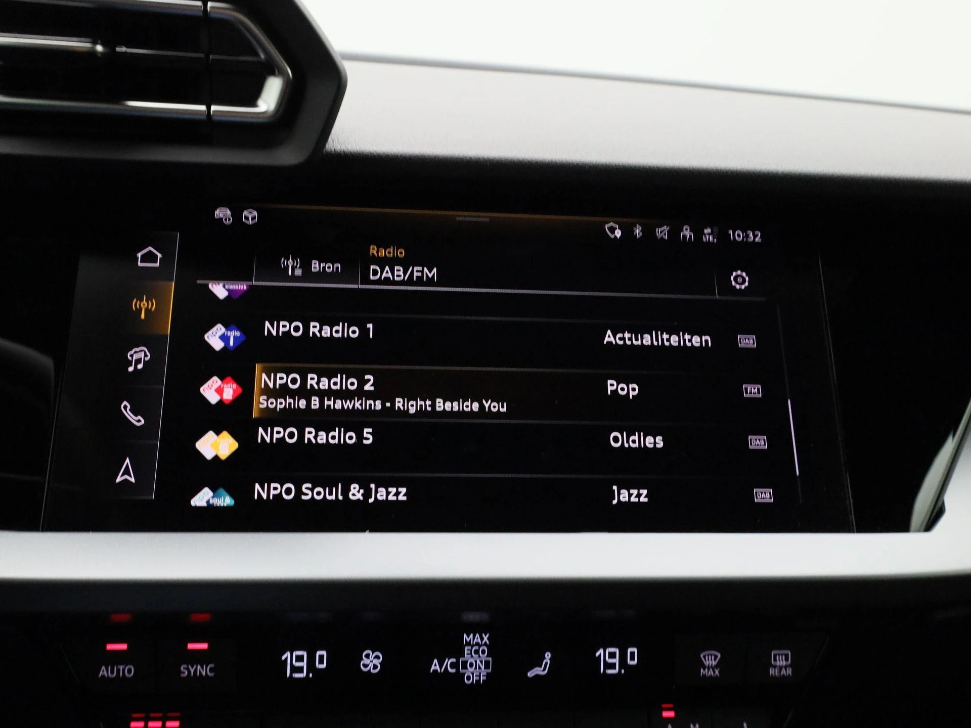 Audi-A3-image-18