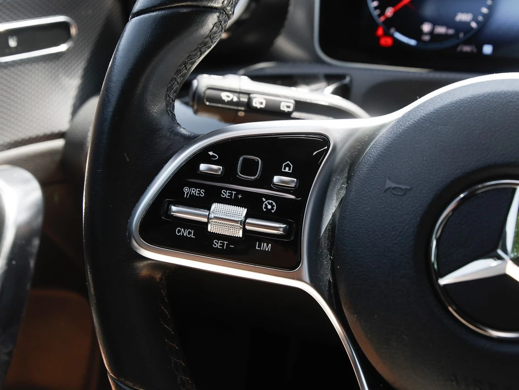 Mercedes-Benz-A-Klasse-image-15
