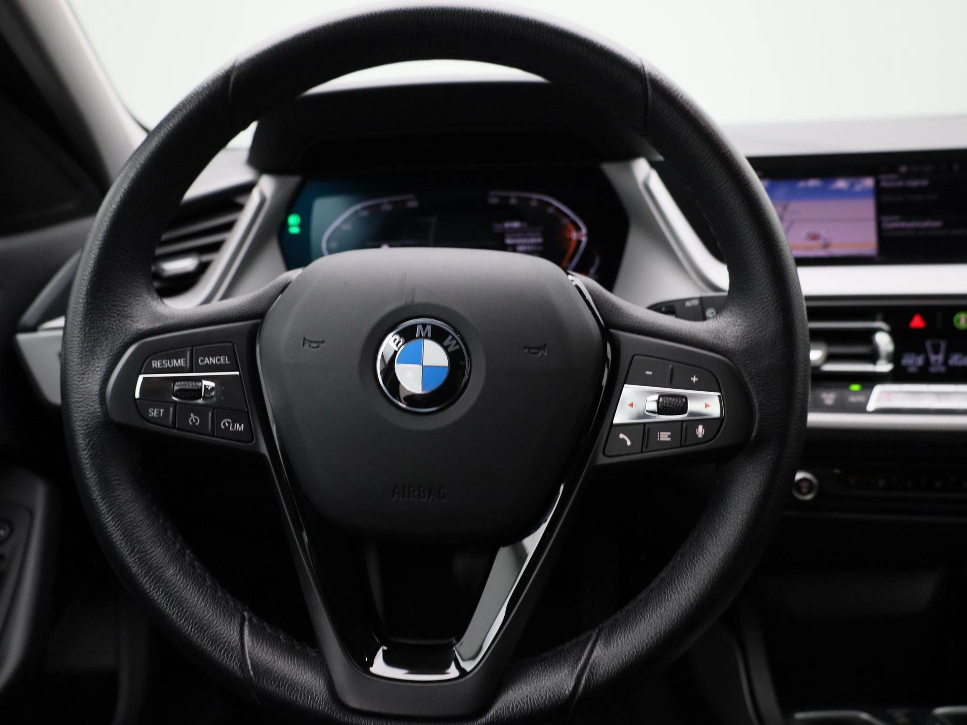 BMW-1 Reeks-image-6