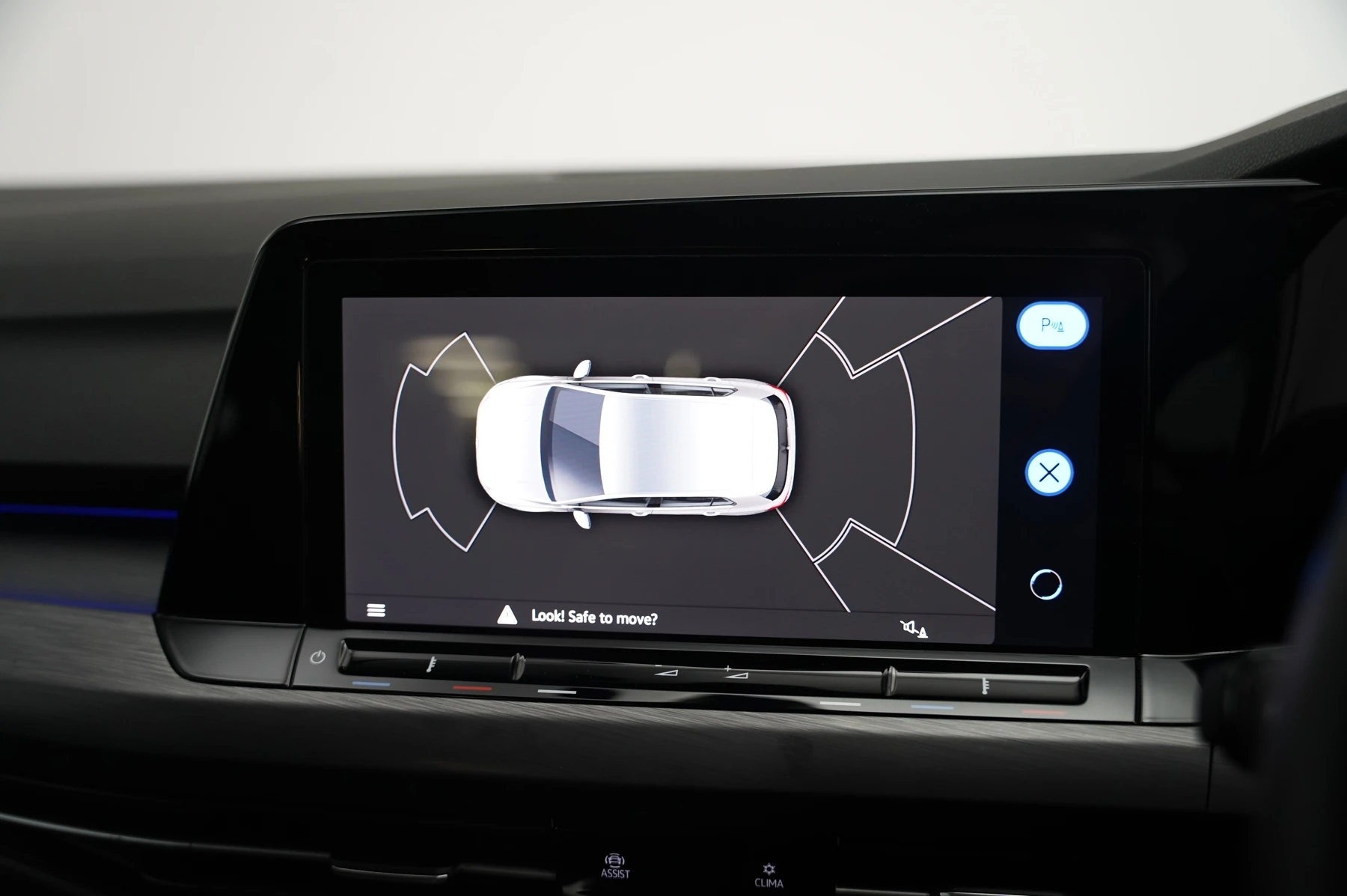 Volkswagen-Golf-image-17