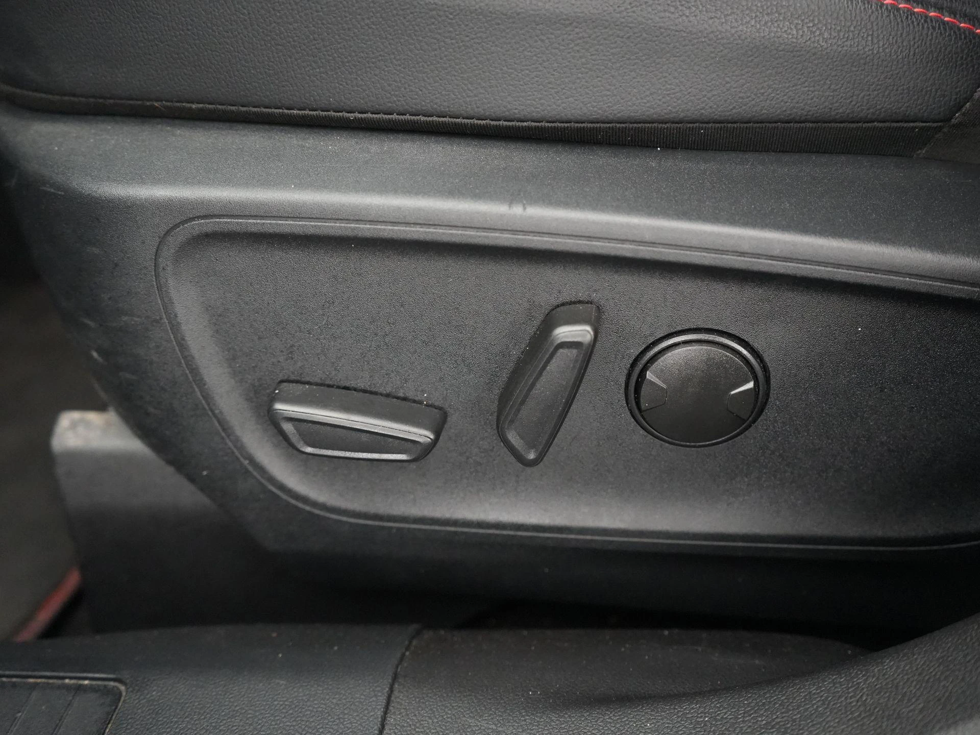 Ford-Kuga-image-10
