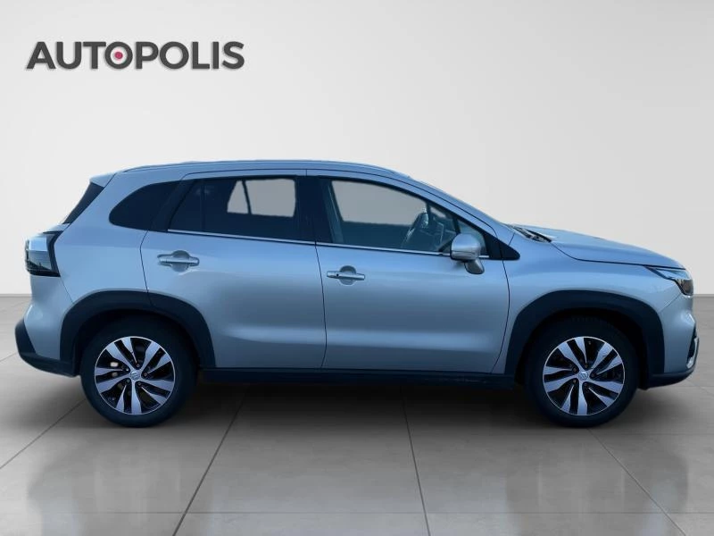 Suzuki-S-Cross-image-8