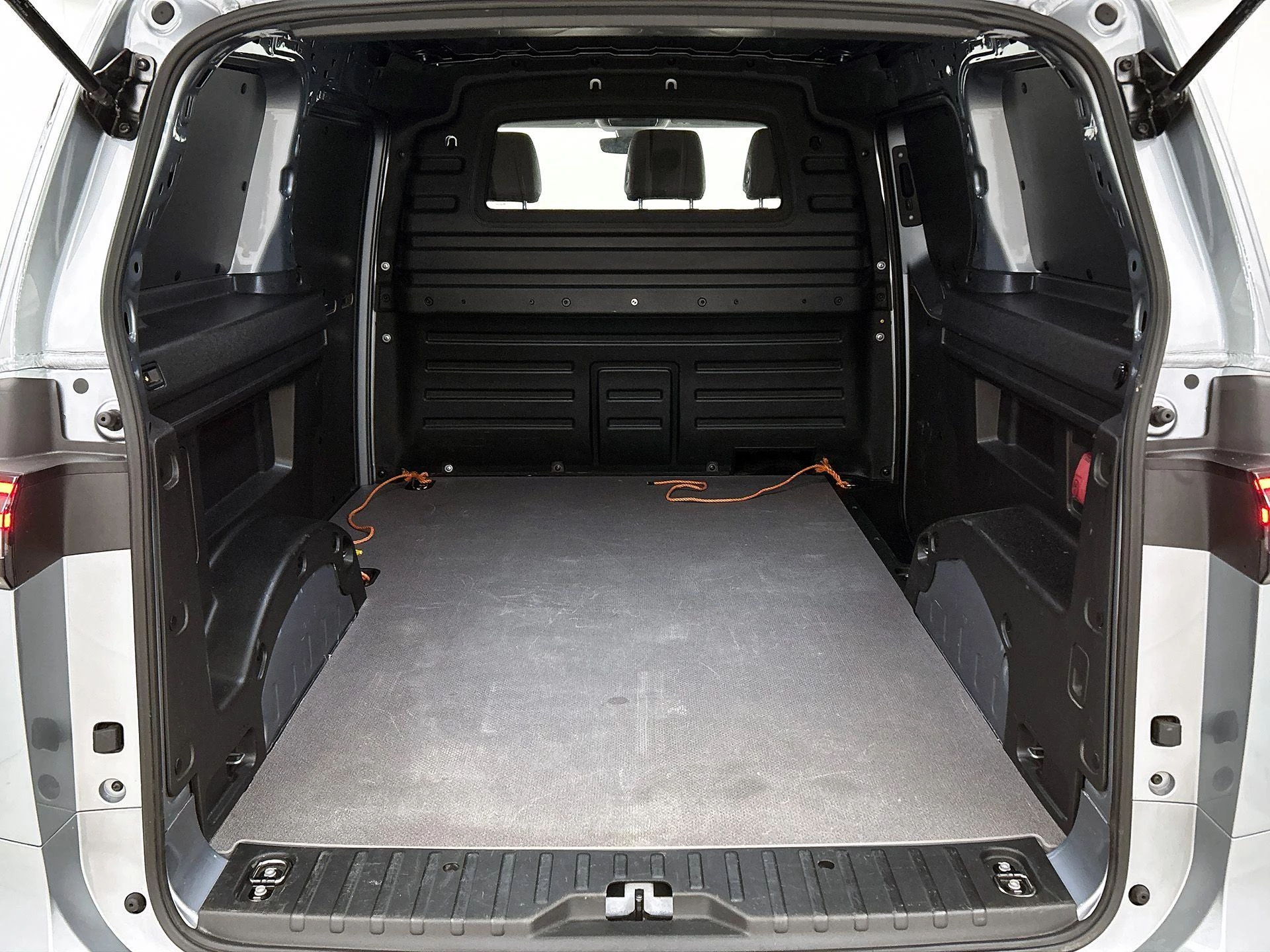 Volkswagen ID. Buzz Cargo Bulli edition 79 kWh 4MOTION 340PK