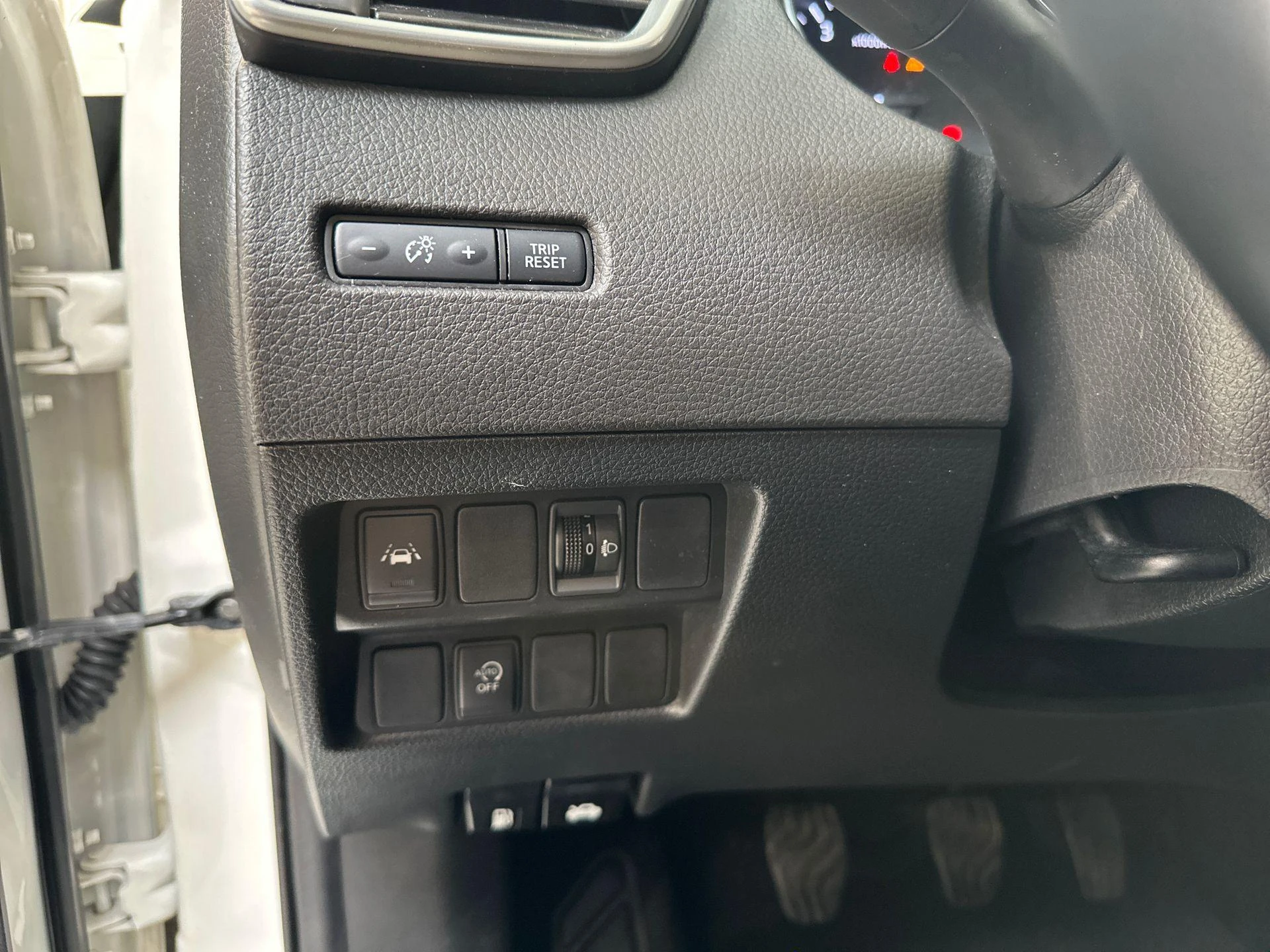 Nissan-QASHQAI-image-16