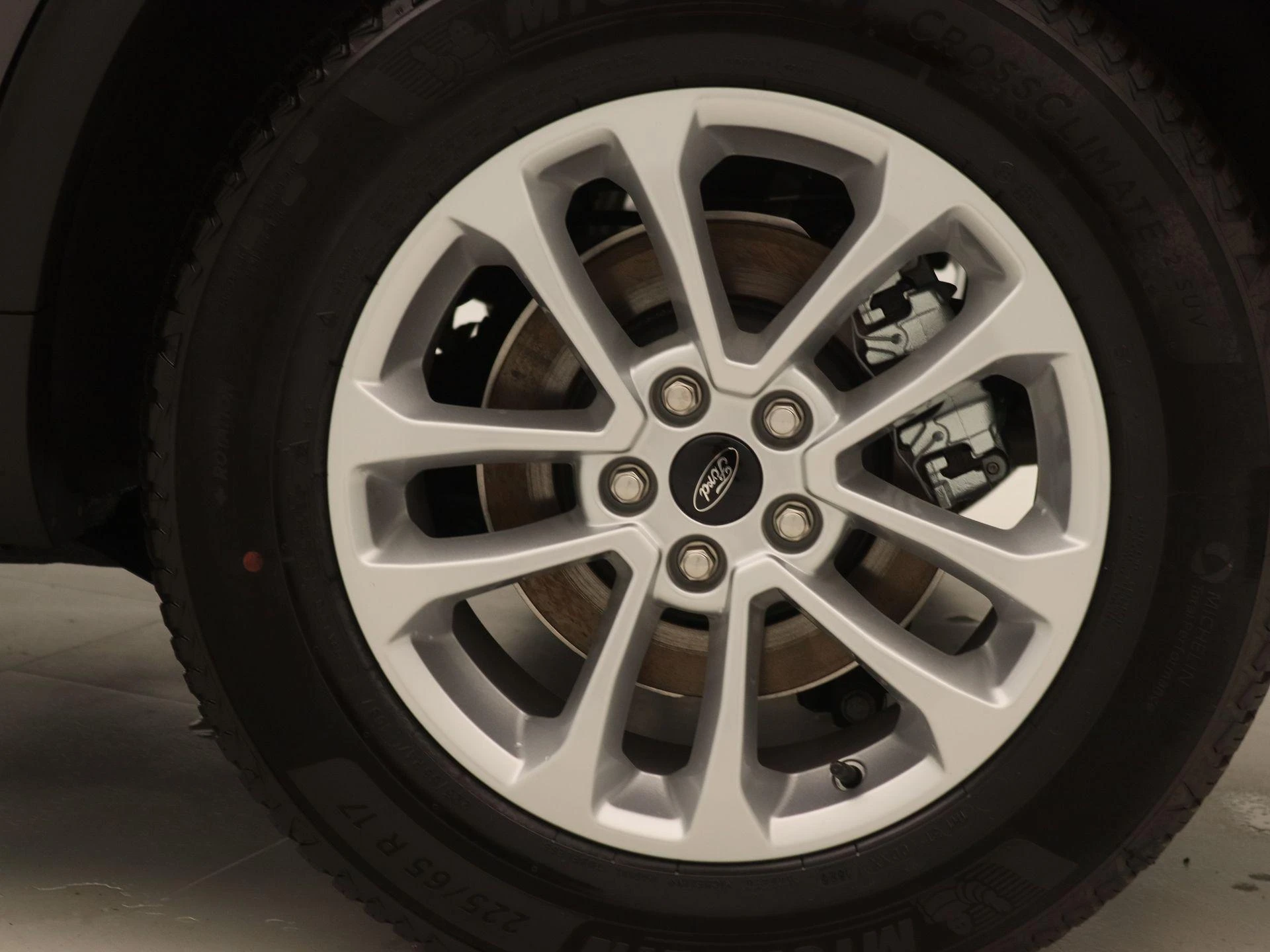 Ford-Kuga-image-15