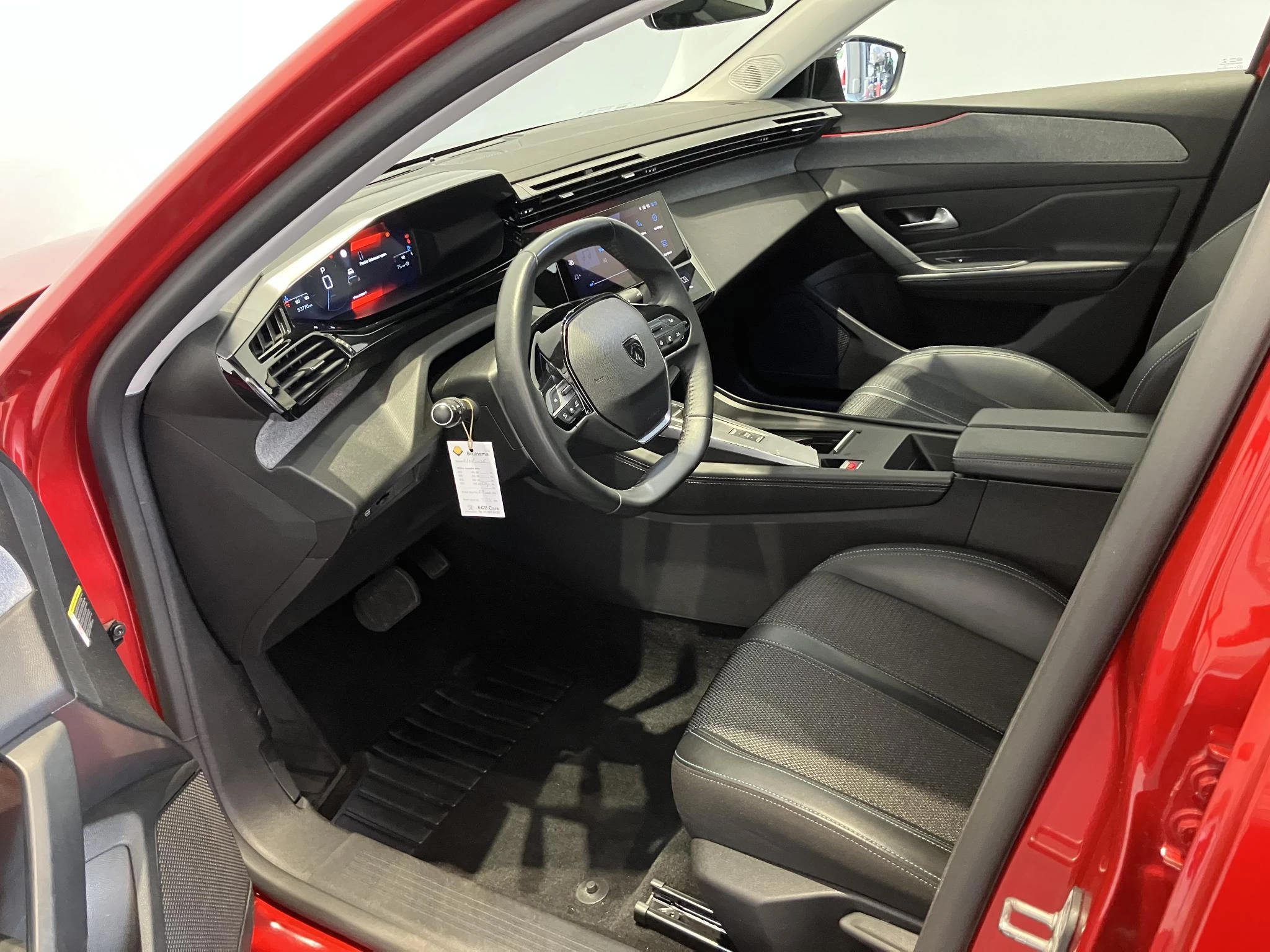 Peugeot-308-image-12