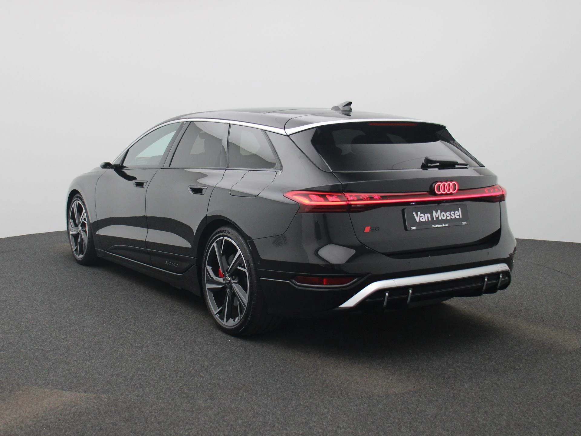 Audi A6 Avant e-tron S6 100 kWh 503 PK
