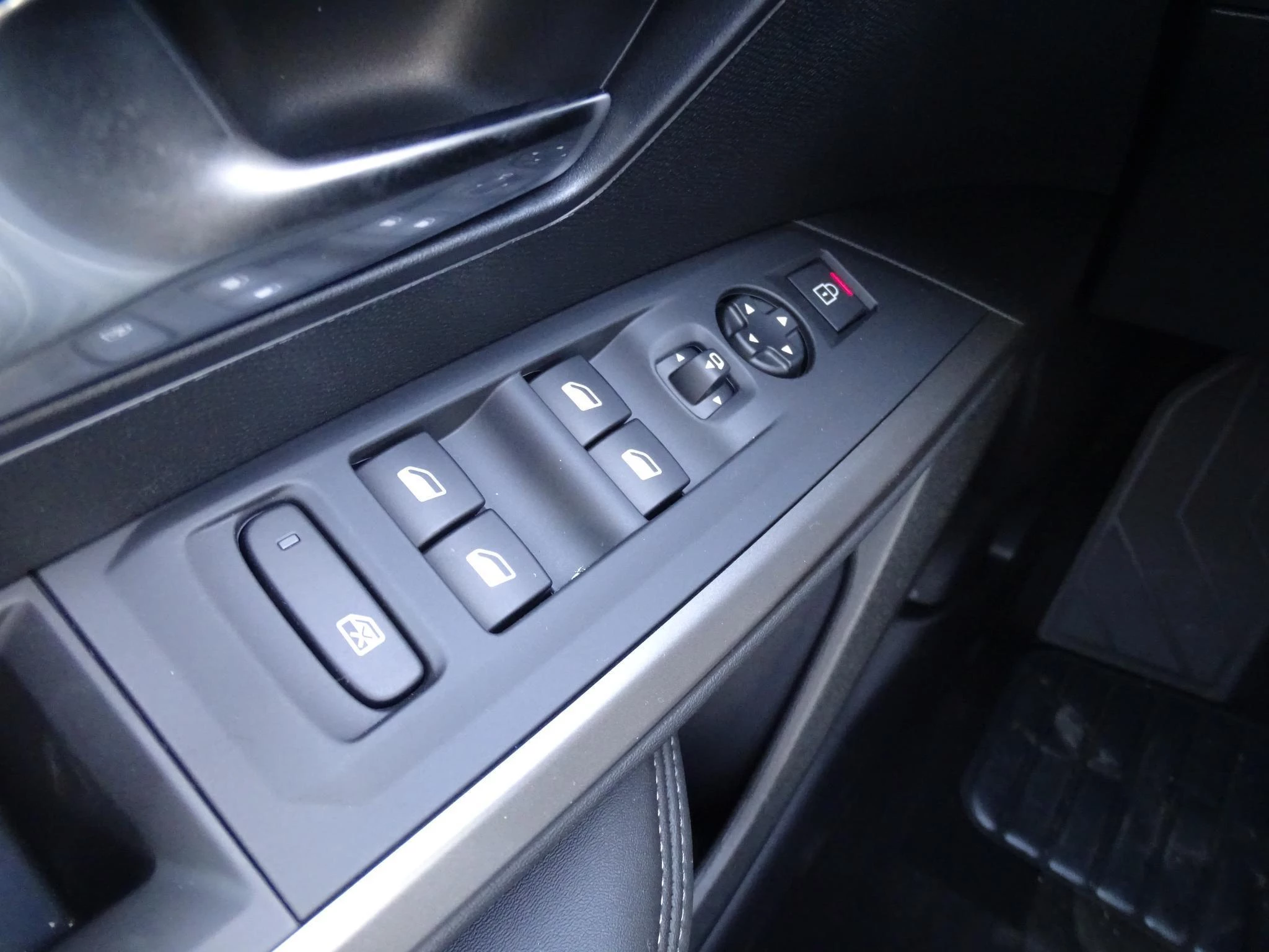 Peugeot 3008 1.2 HYBRID 136 e-DSC6 Allure Pack