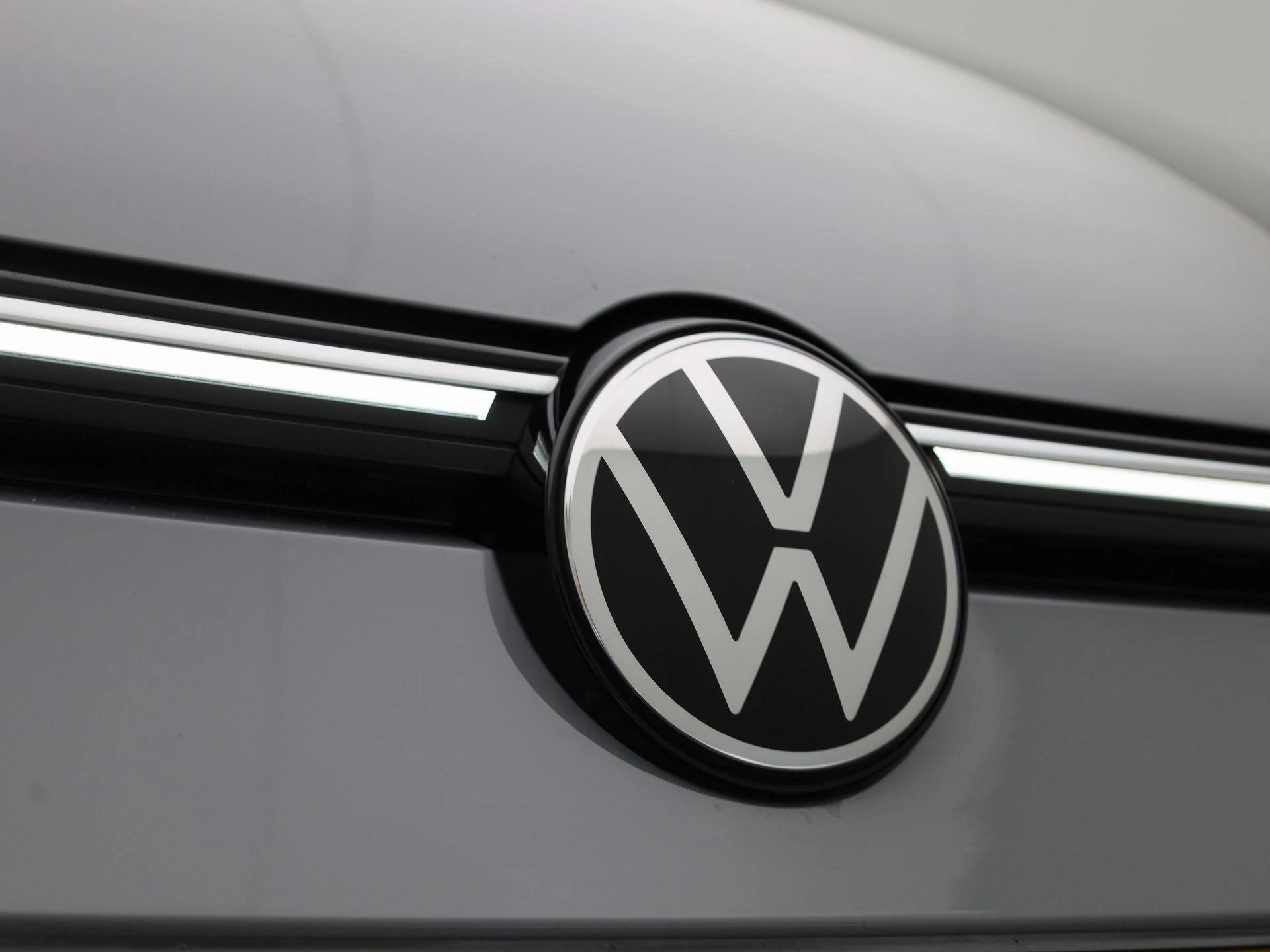 Volkswagen-Golf-image-36
