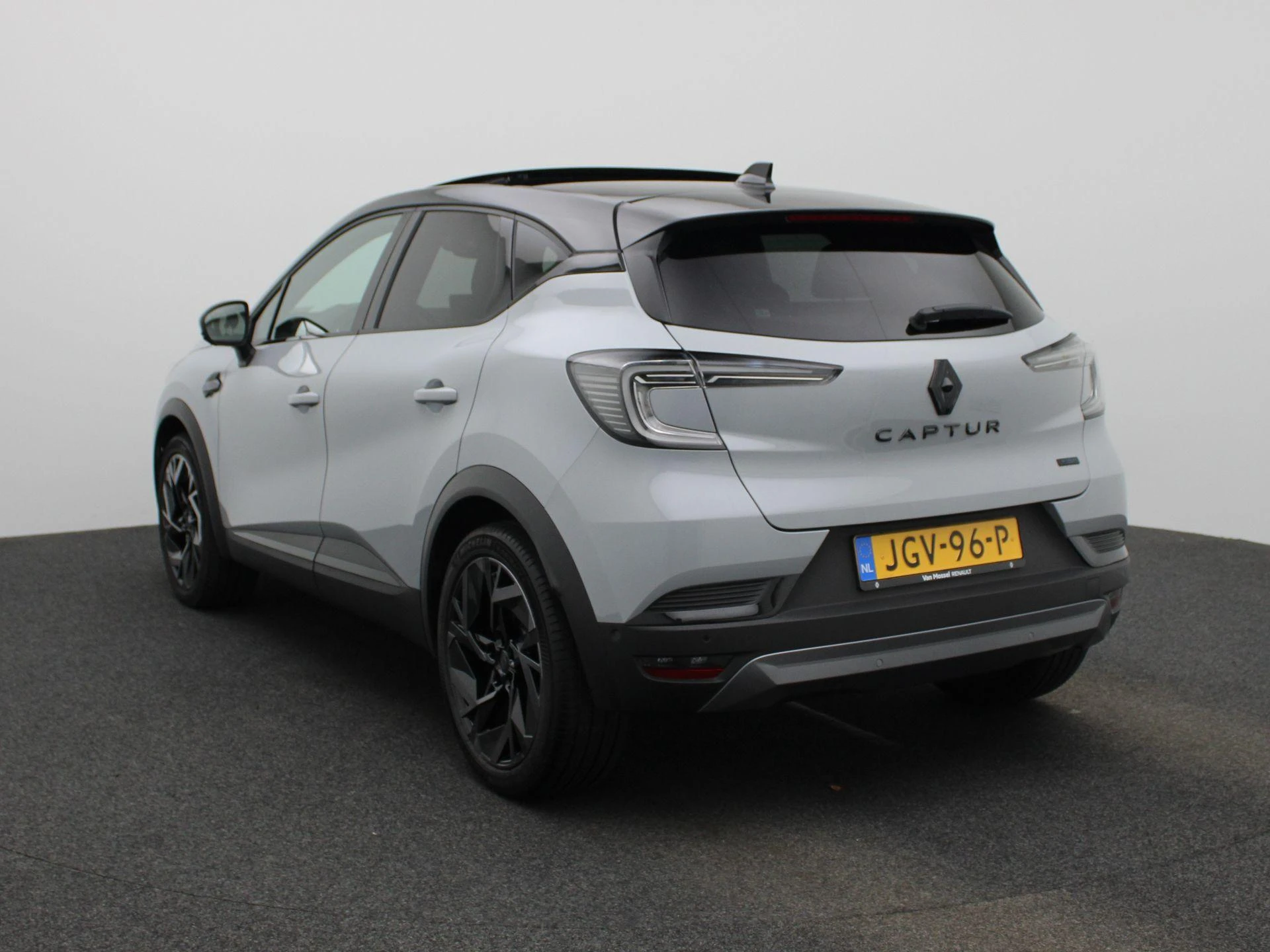Renault Captur 1.8 E-Tech full hybrid 160 esprit Alpine
