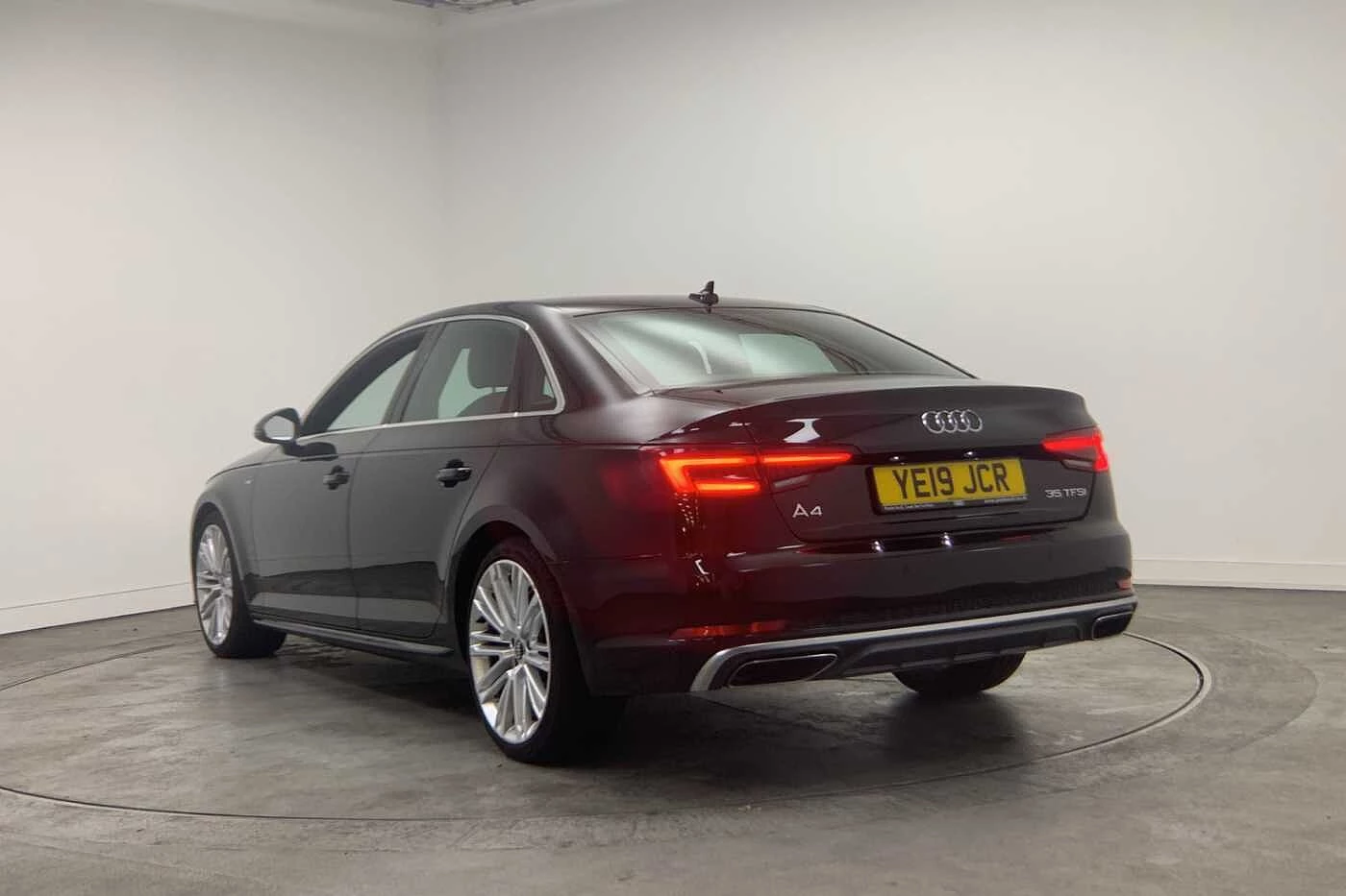 Audi-A4-image-2