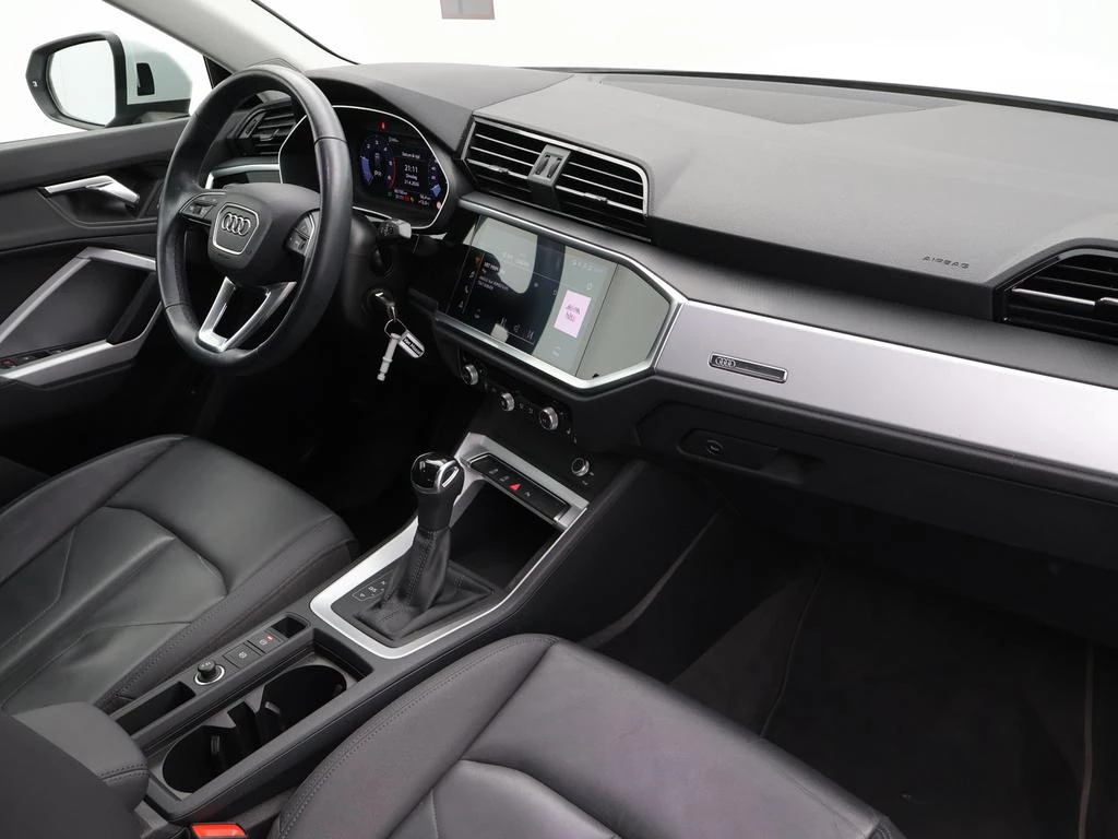 Audi-Q3-image-2