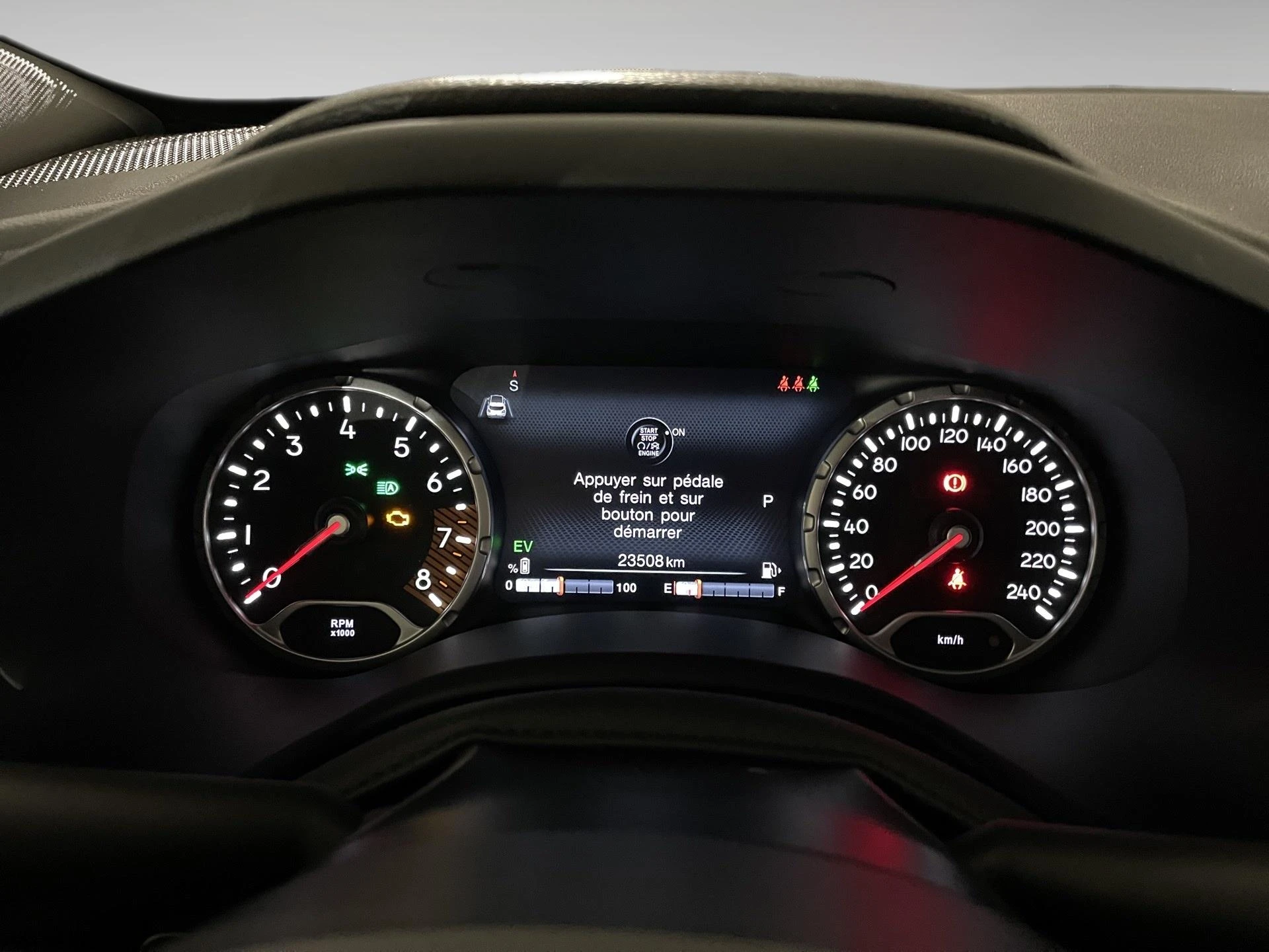 Jeep-Renegade-image-1