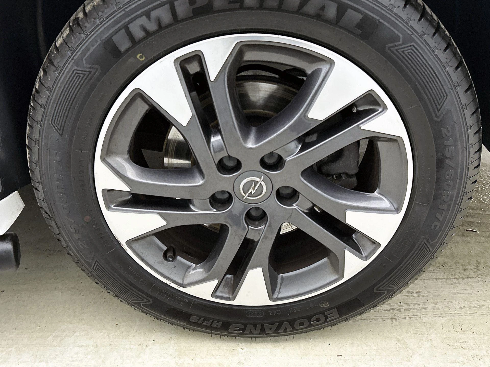Opel-Vivaro-image-31