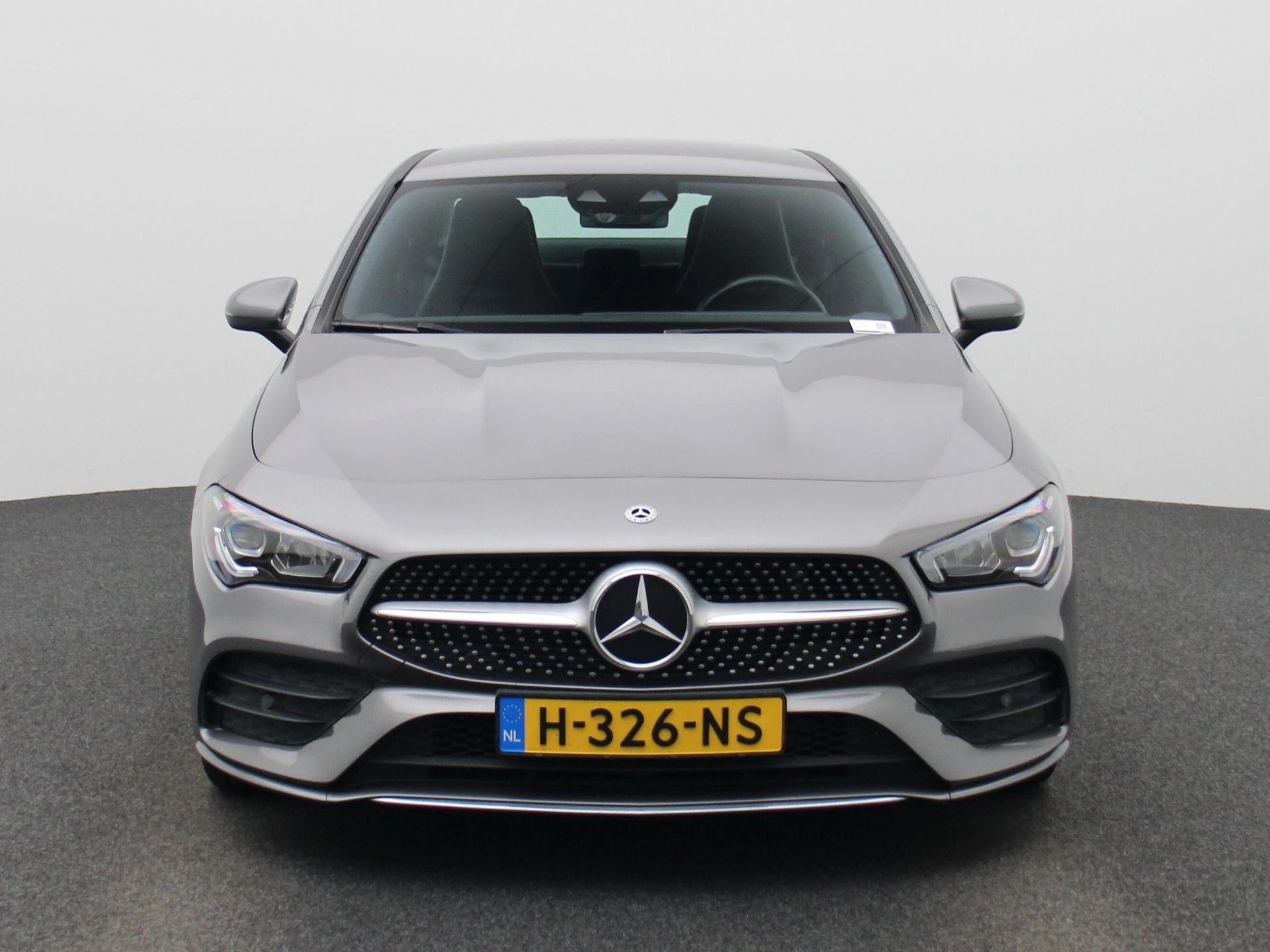 Mercedes-Benz-CLA-image-2